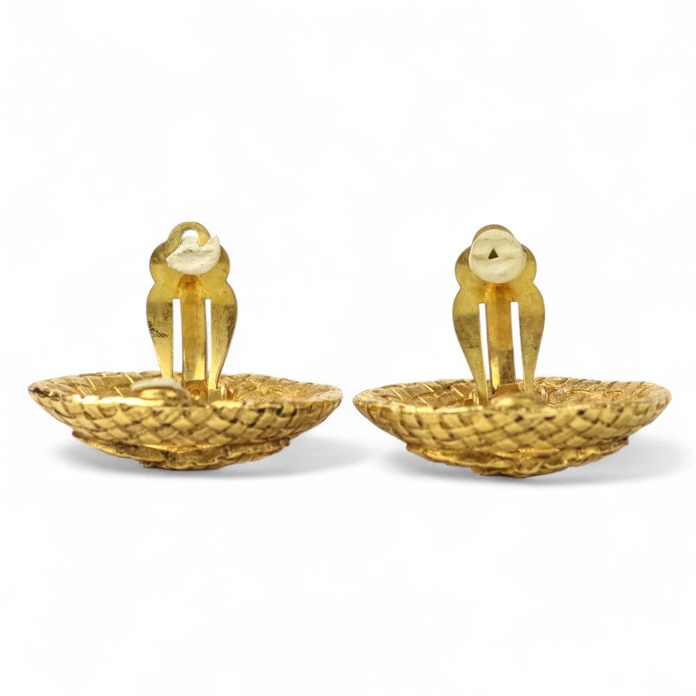Chanel Chanel Chanel Coco Mark Vintage Earrings Metal Earrings DUTY FREE for USA Size ONE SIZE - 4 Thumbnail