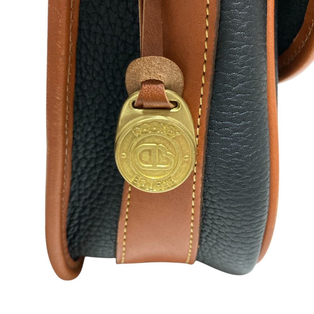 Other Other Dooney & Bourke Vintage Leather Shoulder Bag Leather Shoulder Bag DUTY FREE for USA Size ONE SIZE - 6 Thumbnail