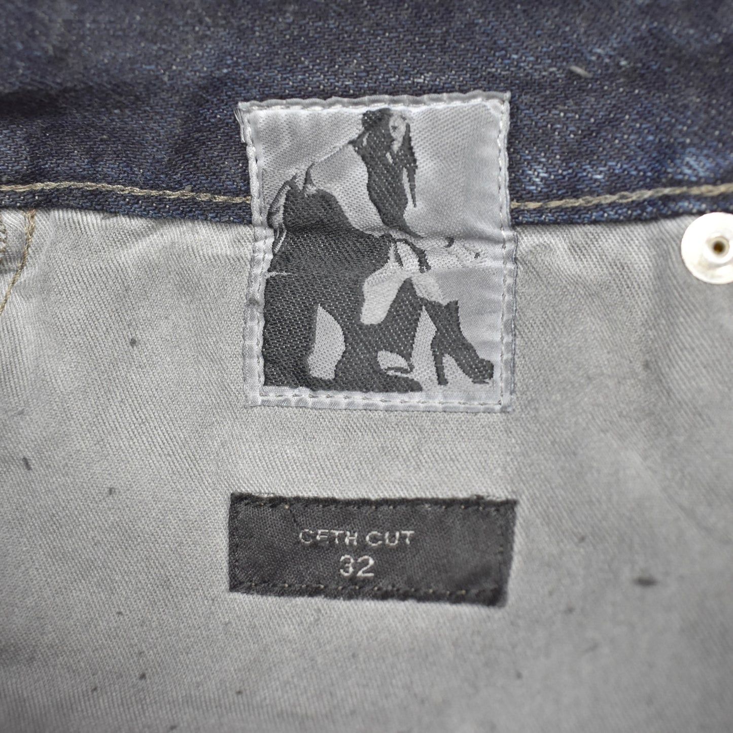 Rick Owens × Rick Owens Drkshdw Rick Owens DRKSHDW Dark Dust Shredded Geth Denim Jeans Size US 32 / EU 48 - 10 Thumbnail
