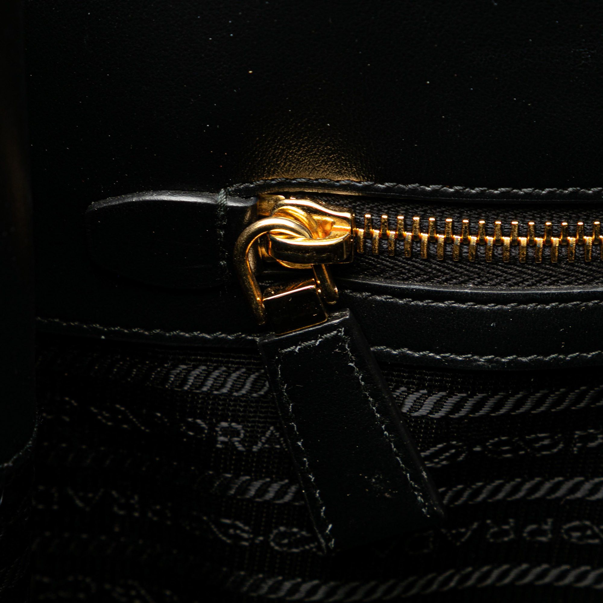 Prada Prada Jacquard Triangolo Symbole Shopping Tote Size ONE SIZE - 7 Thumbnail