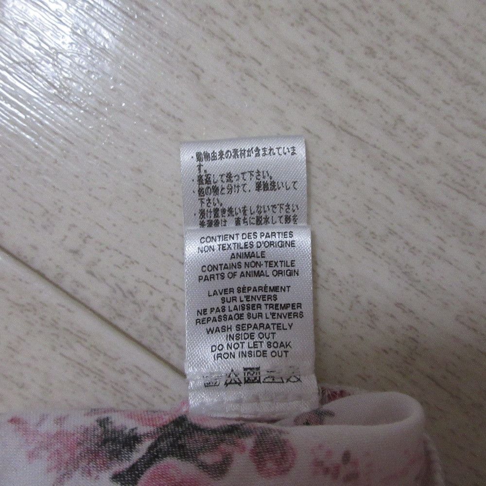 Dior Dior Christian Dior Rose Print Short Sleeve Pullover Cotton Tops DUTY FREE for USA Size ONE SIZE - 6 Thumbnail