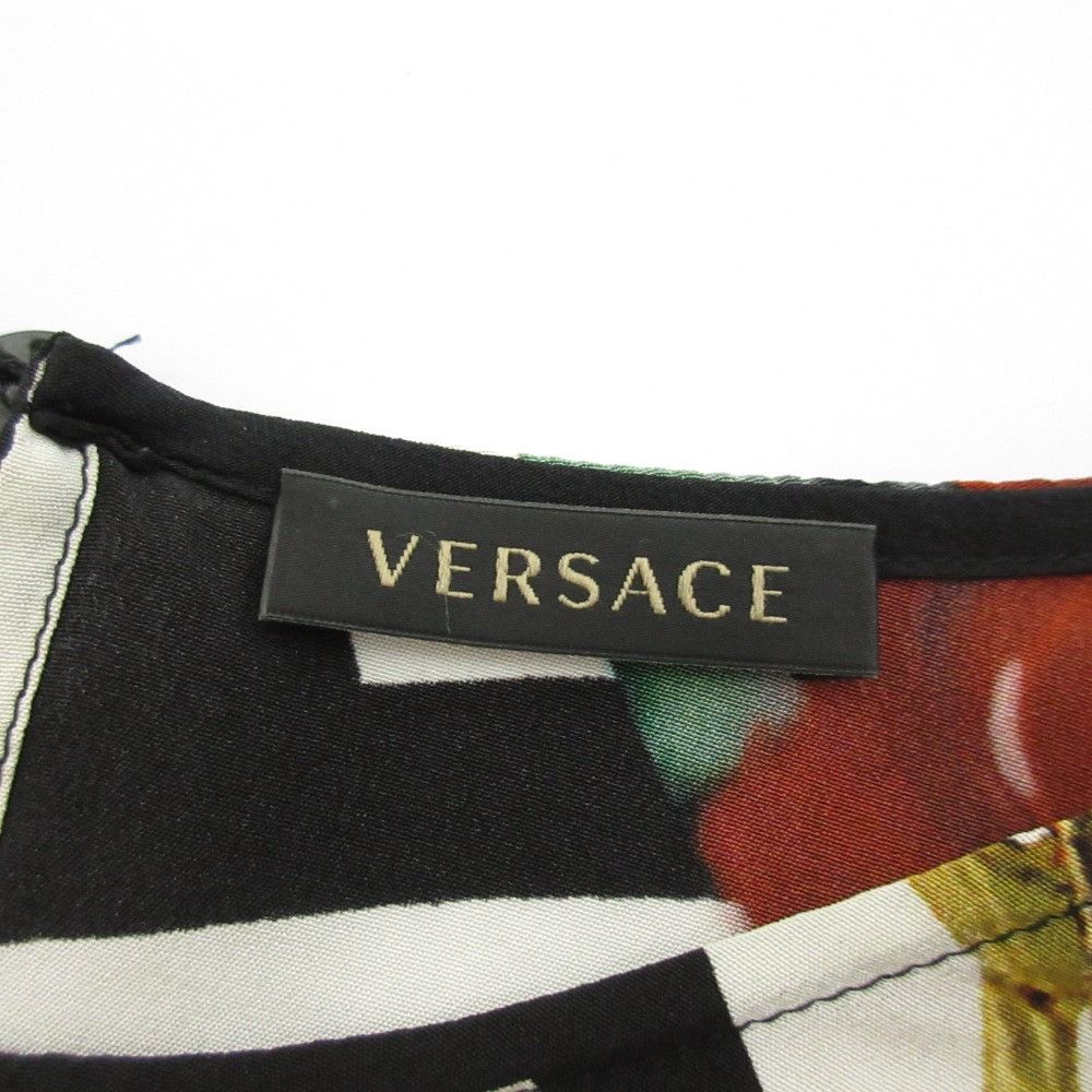 Versace Versace Gianni Versace Medusa Silk Short Sleeve Blouse Others Tops DUTY FREE for USA Size ONE SIZE - 7 Thumbnail