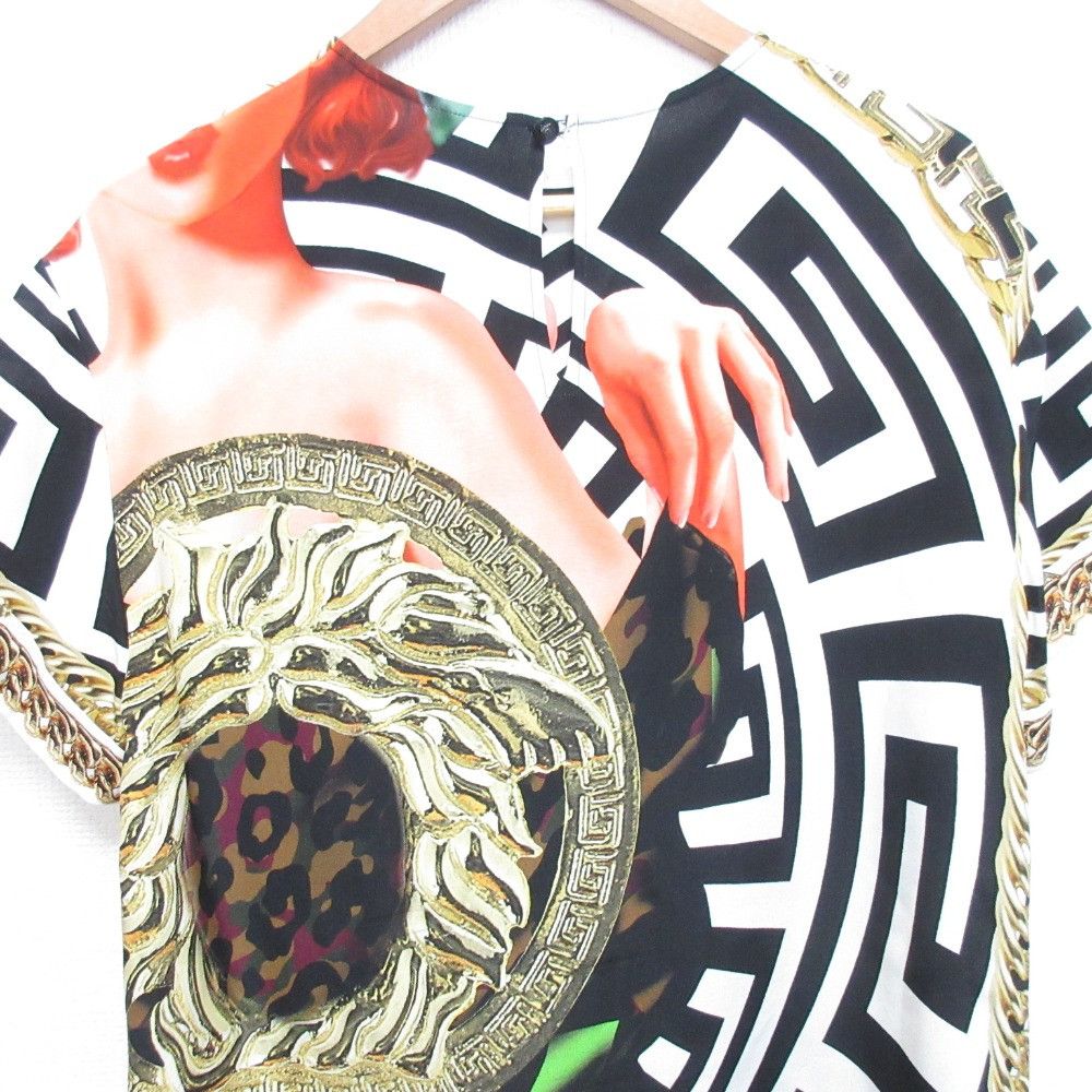 Versace Versace Gianni Versace Medusa Silk Short Sleeve Blouse Others Tops DUTY FREE for USA Size ONE SIZE - 4 Thumbnail