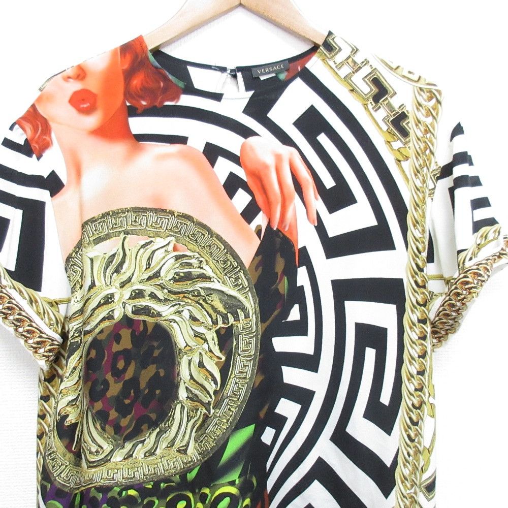 Versace Versace Gianni Versace Medusa Silk Short Sleeve Blouse Others Tops DUTY FREE for USA Size ONE SIZE - 3 Thumbnail