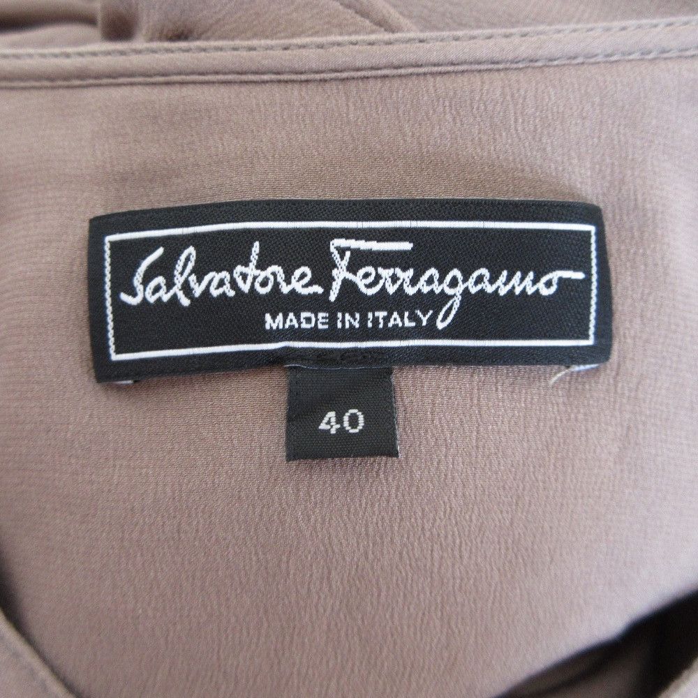 Salvatore Ferragamo Salvatore Ferragamo Salvatore Ferragamo Gancini Silk Blouse Others Tops DUTY FREE for USA Size ONE SIZE - 5 Thumbnail