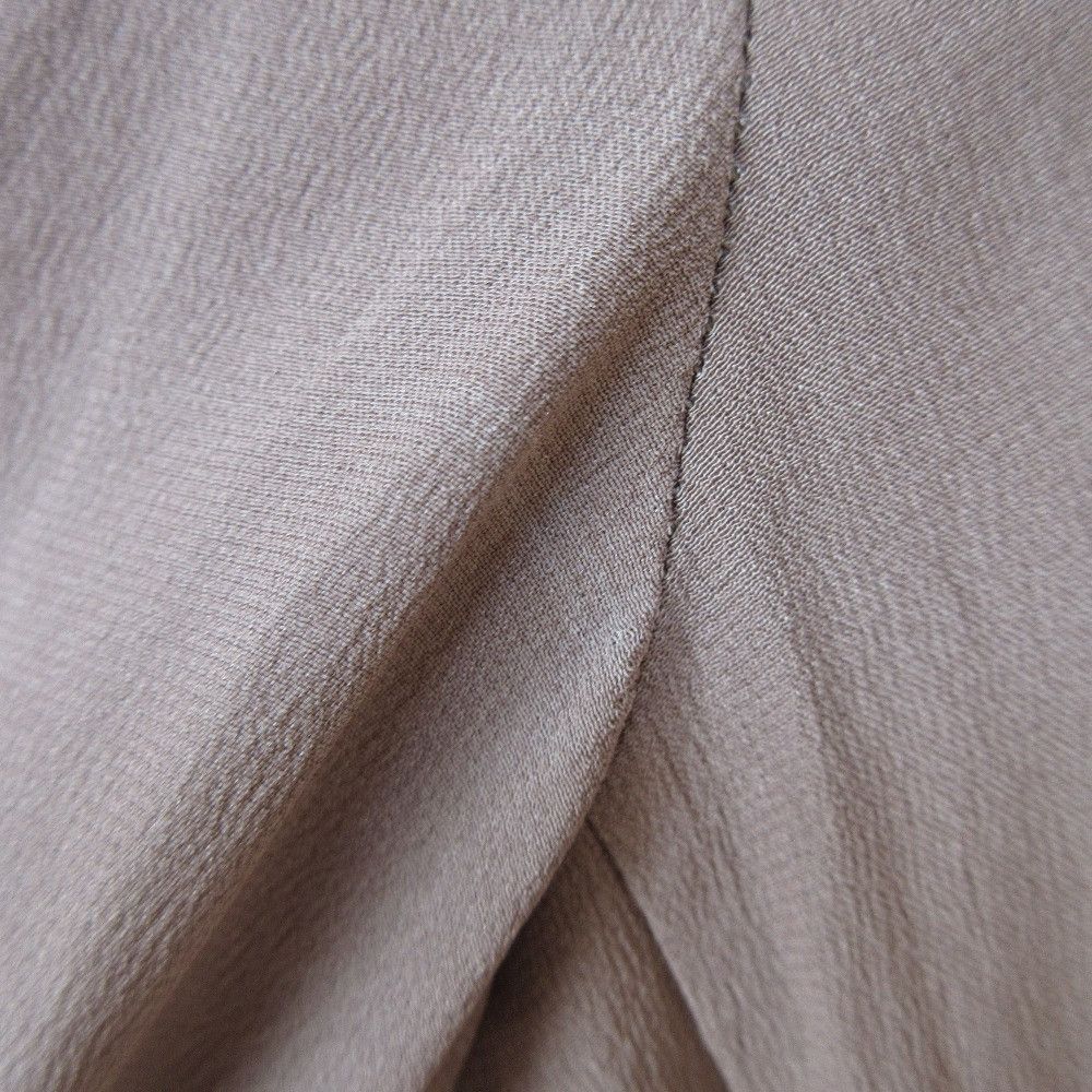 Salvatore Ferragamo Salvatore Ferragamo Salvatore Ferragamo Gancini Silk Blouse Others Tops DUTY FREE for USA Size ONE SIZE - 8 Thumbnail