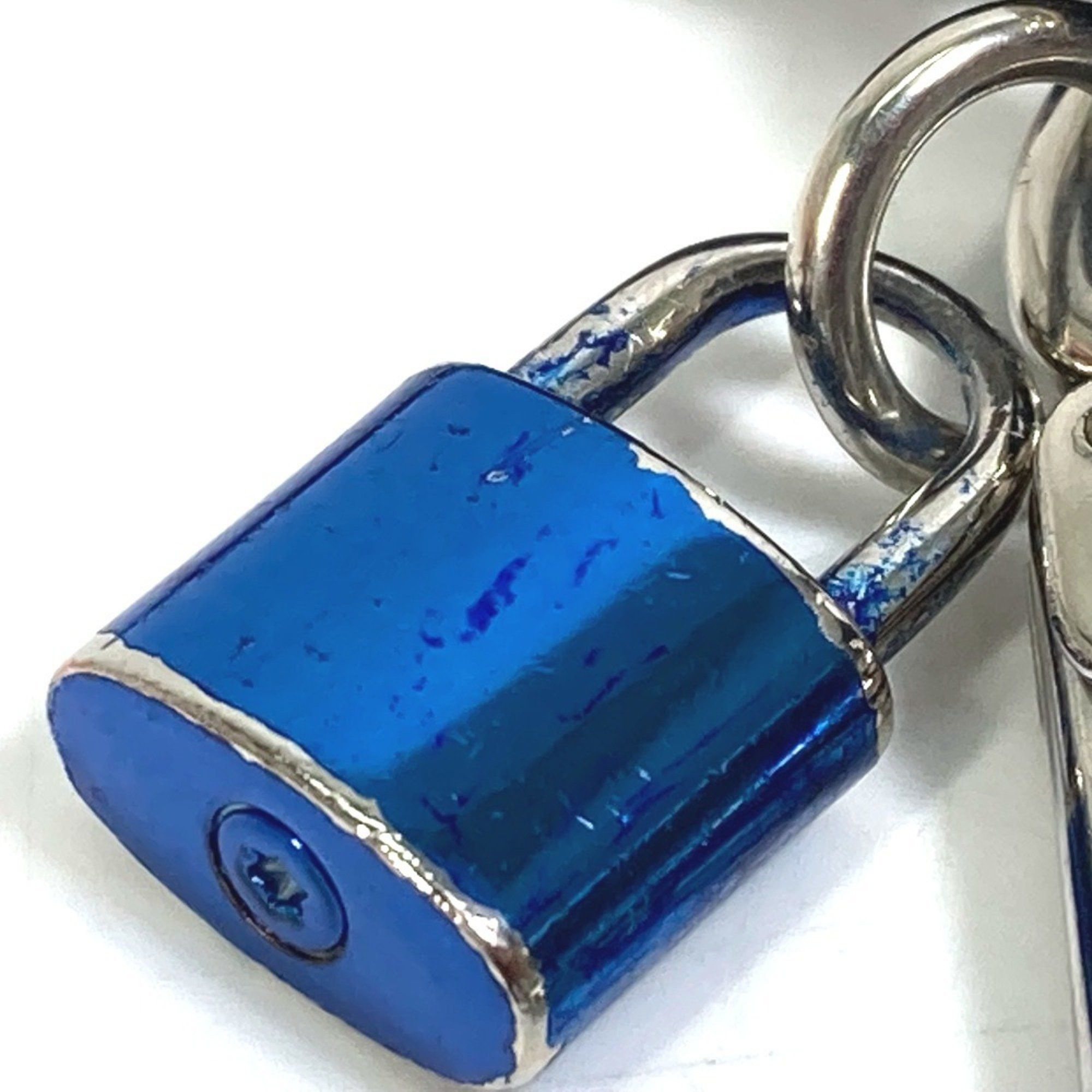 Louis Vuitton LOUIS VUITTON M61713 Porte-Clés Knot Lock Bag Charm Keychain Leather Men's Blue Size ONE SIZE - 5 Thumbnail