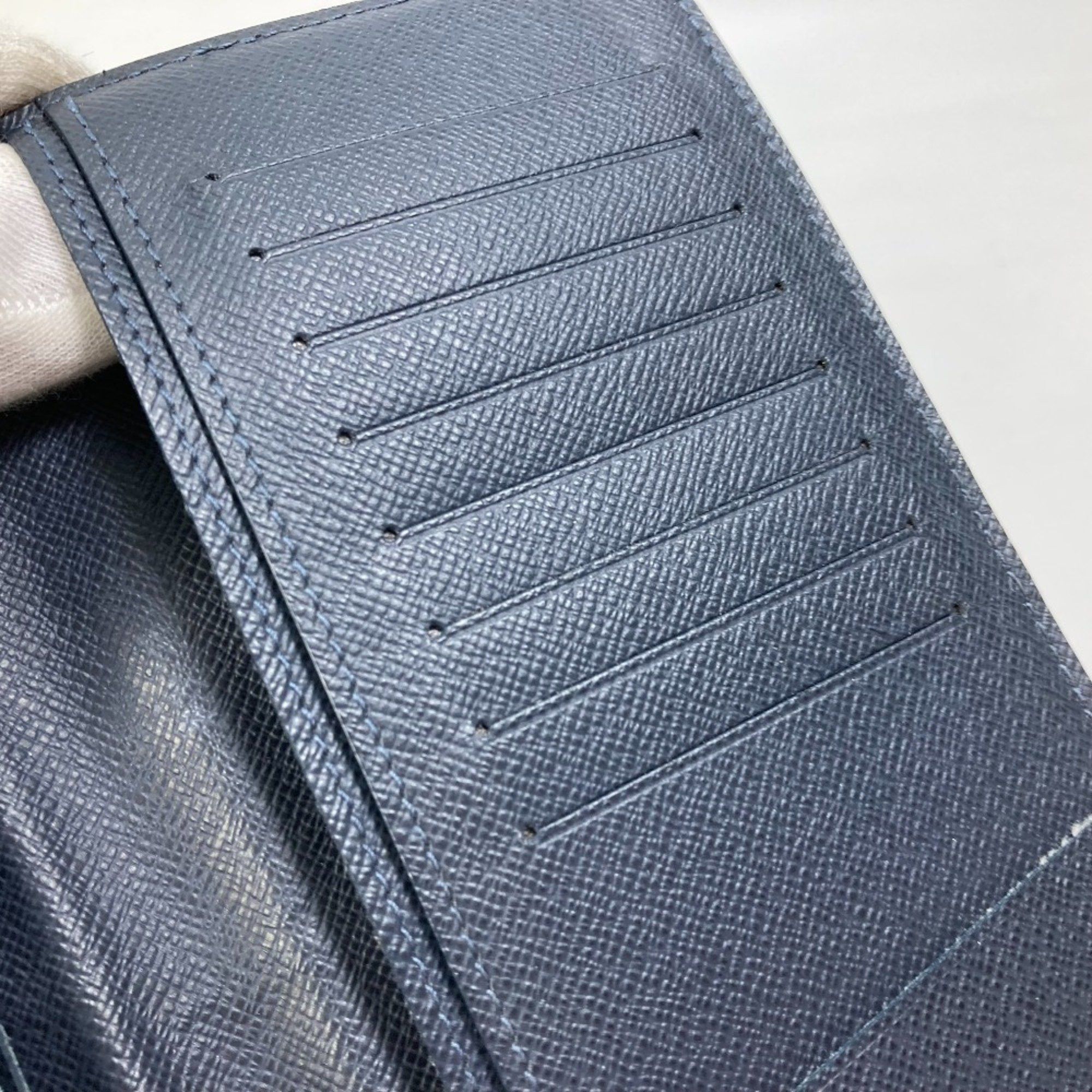 Louis Vuitton LOUIS VUITTON M30713 Taiga V Portefeuille Brazza NM Bifold Long Wallet in Leather, Men's Navy Size ONE SIZE - 16 Thumbnail