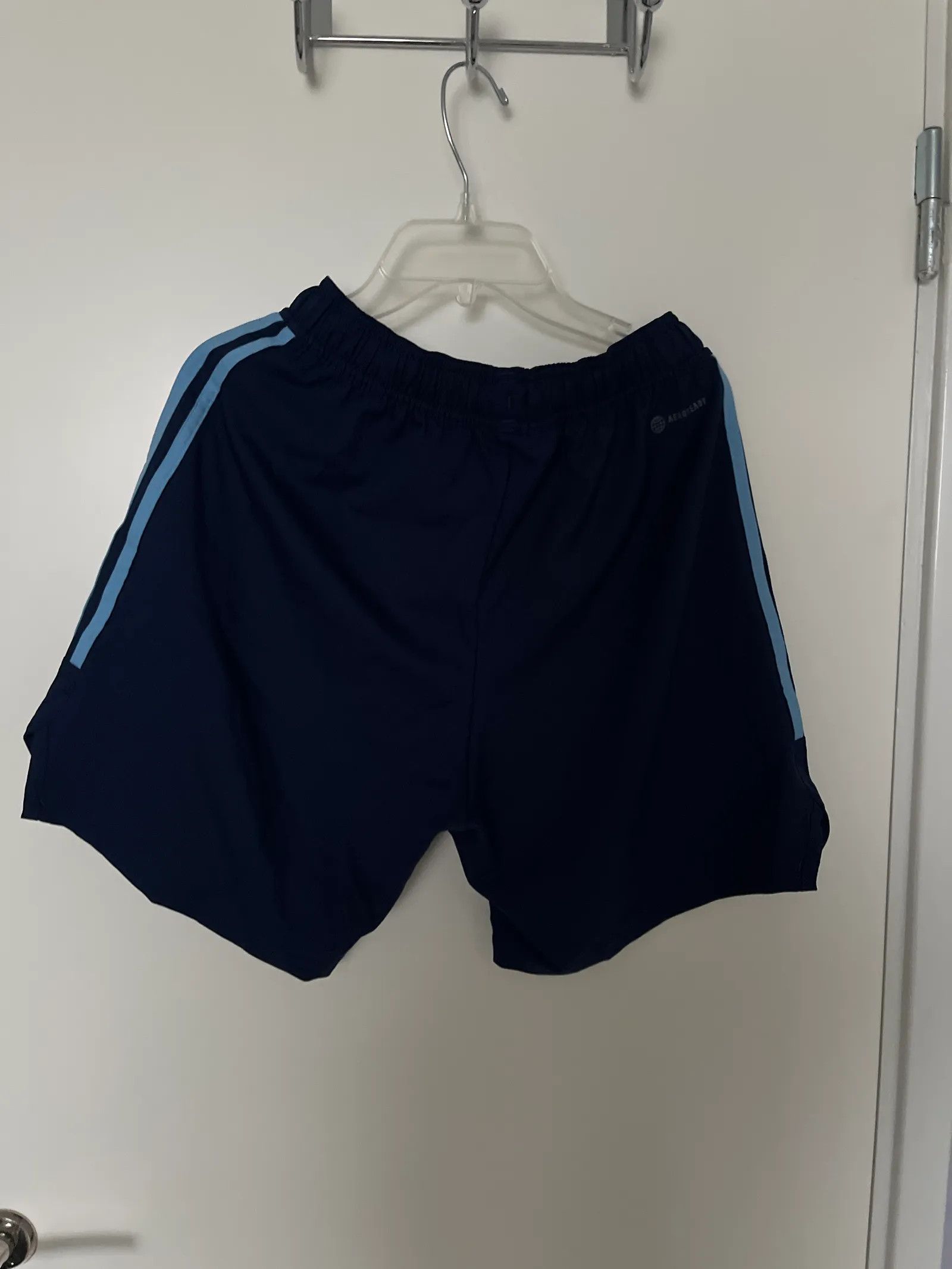 Adidas Adidas Shorts Size US 30 / EU 46 - 3 Thumbnail