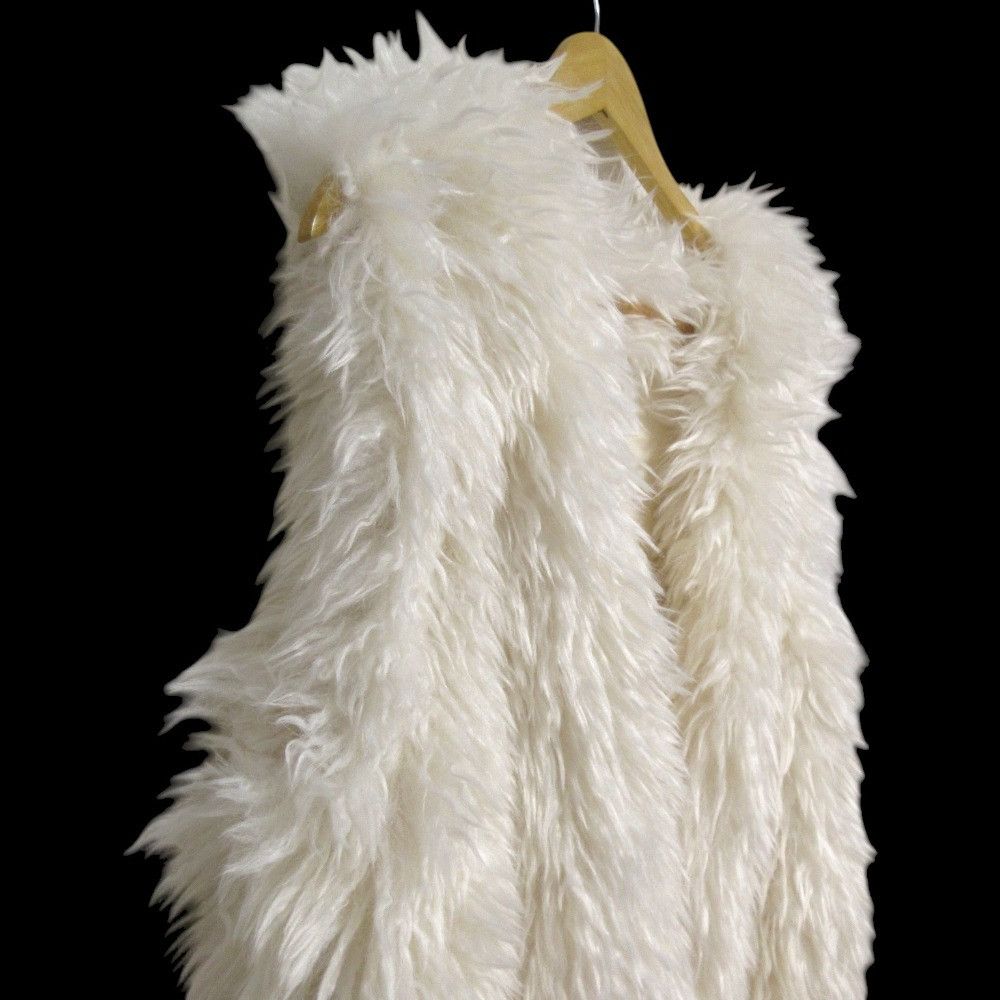 Other Other Rie Miller Tibetan Lamb Style Eco Fur Vest Others Outerwear 1-0037-6-04-001 DUTY FREE for USA Size ONE SIZE - 3 Thumbnail