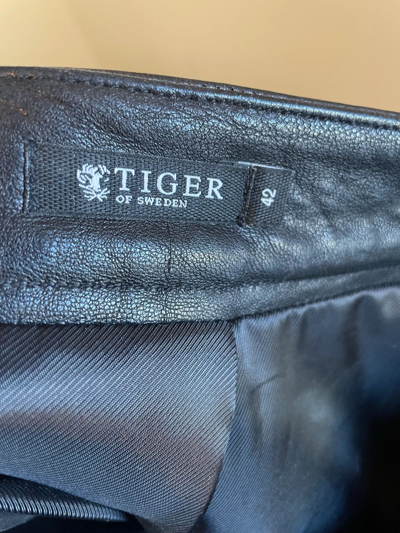Tiger of Sweden Tiger of Sweden Tulip Skirt Size 30" / US 8 / IT 44 - 4 Thumbnail