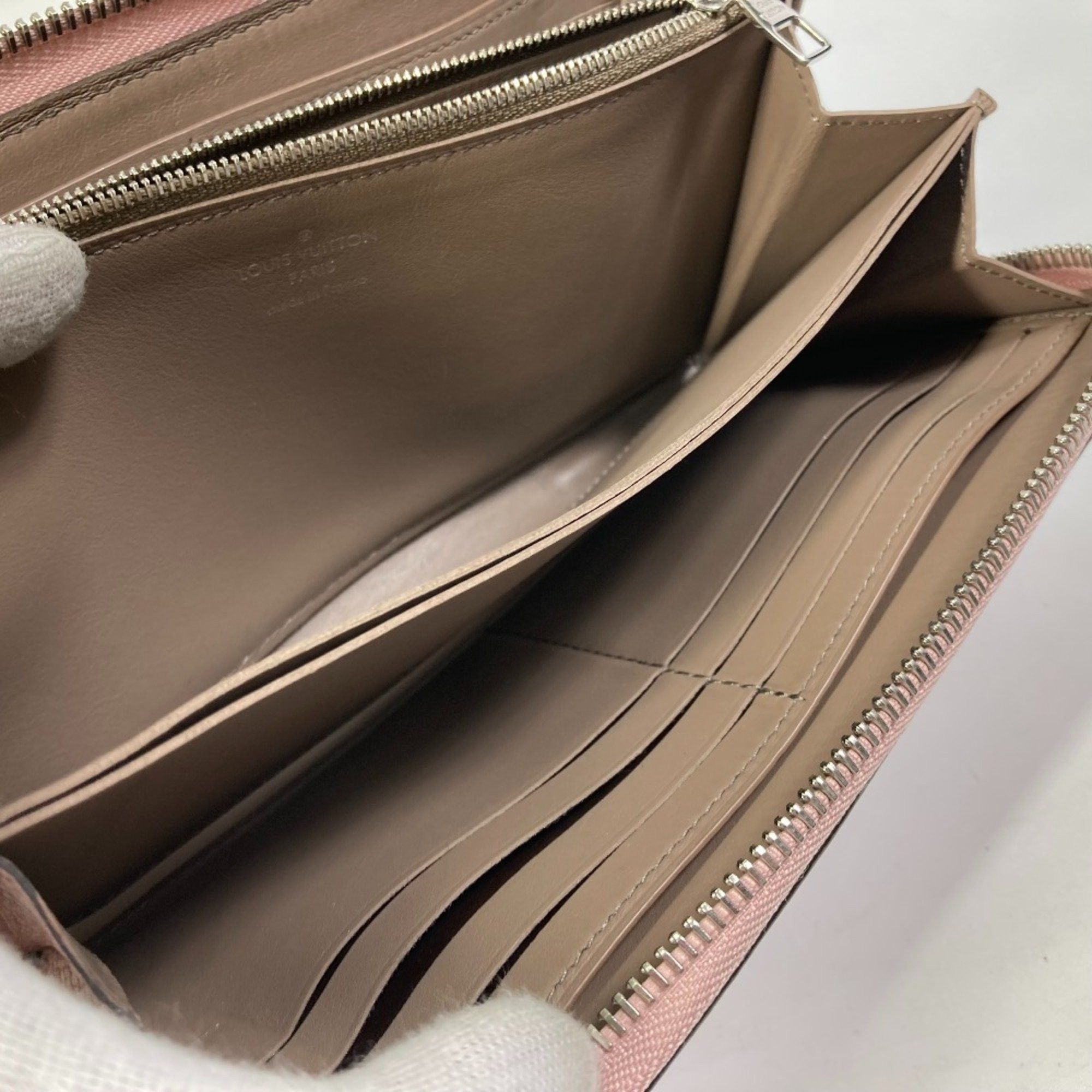 Louis Vuitton LOUIS VUITTON M63103 Portefeuille Comete L-shaped zipper long wallet in Taurillon leather, women's, pink Size ONE SIZE - 10 Thumbnail