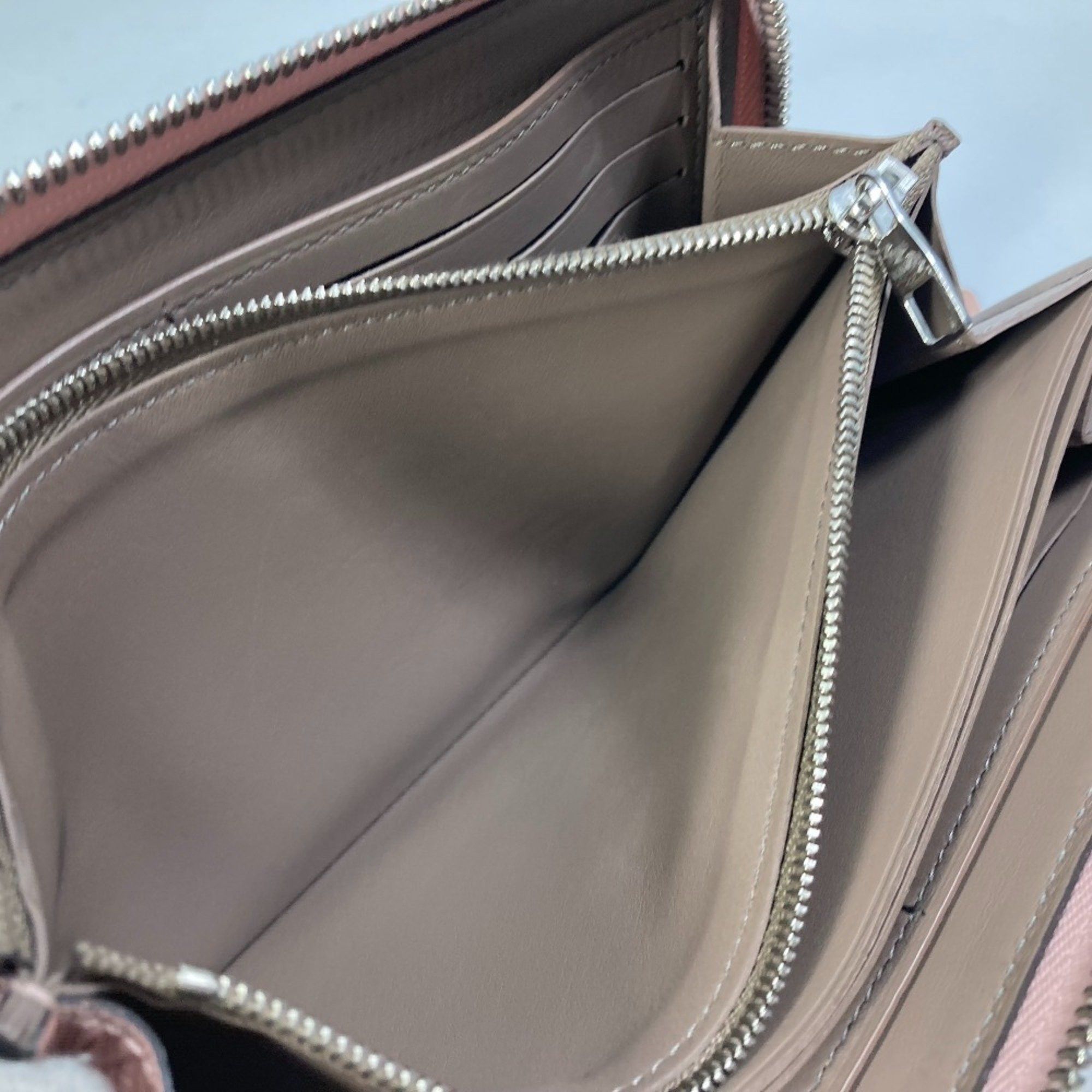 Louis Vuitton LOUIS VUITTON M63103 Portefeuille Comete L-shaped zipper long wallet in Taurillon leather, women's, pink Size ONE SIZE - 8 Thumbnail