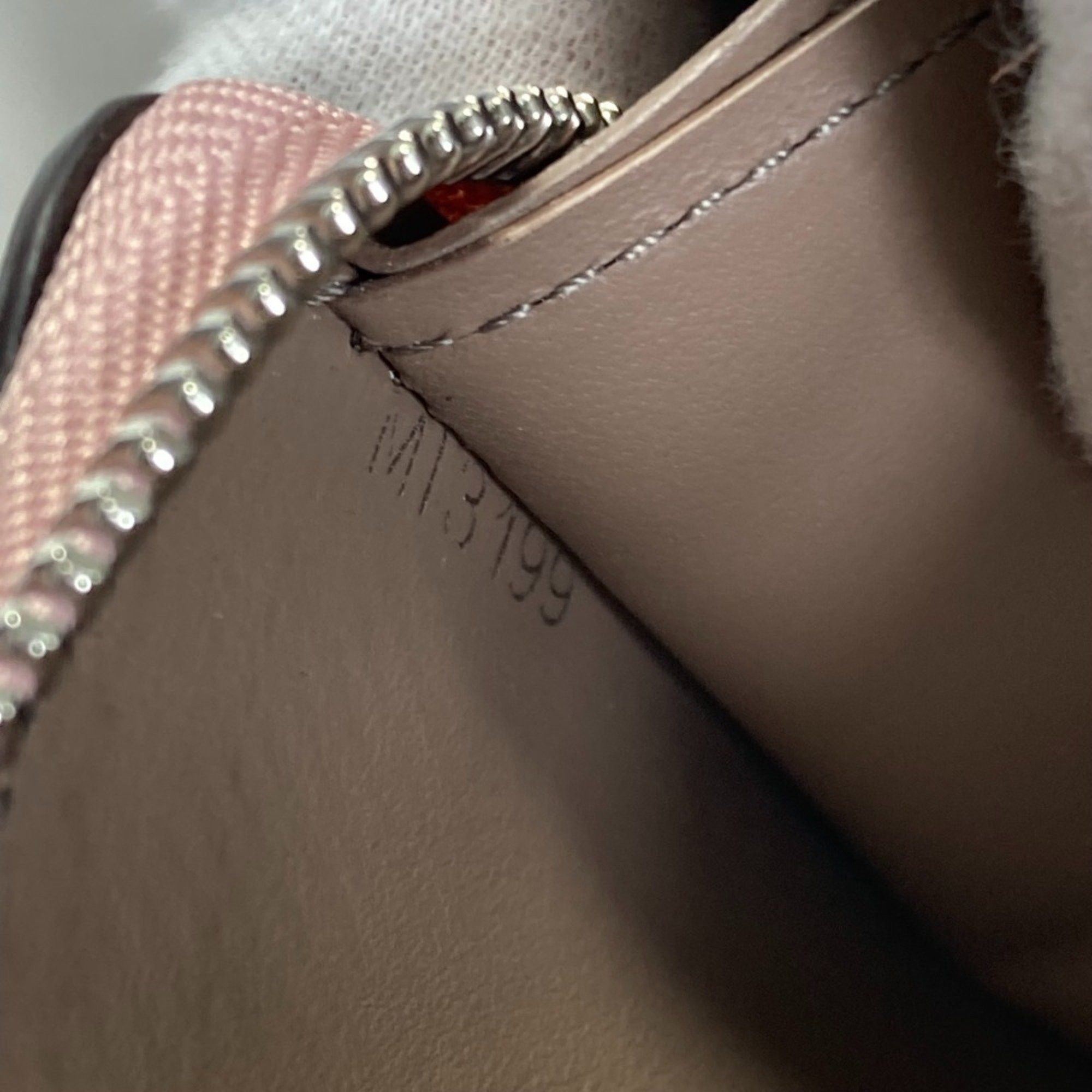 Louis Vuitton LOUIS VUITTON M63103 Portefeuille Comete L-shaped zipper long wallet in Taurillon leather, women's, pink Size ONE SIZE - 13 Thumbnail