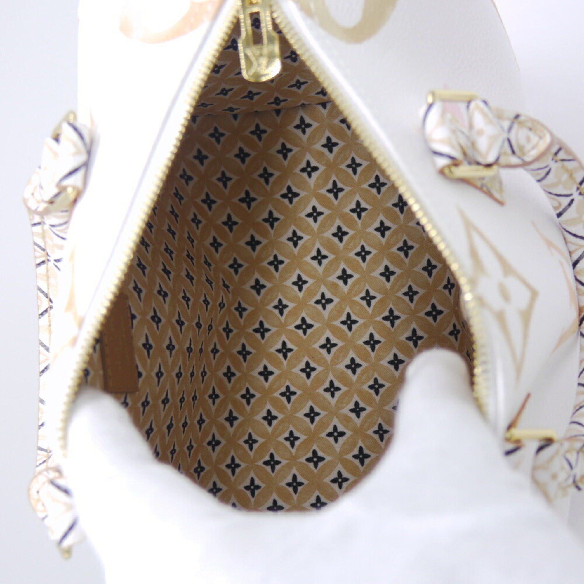 Louis Vuitton Louis Vuitton By the Pool Speedy Bandouliere 25 M22987 Boston Bag/Shoulder Bag Size ONE SIZE - 10 Thumbnail