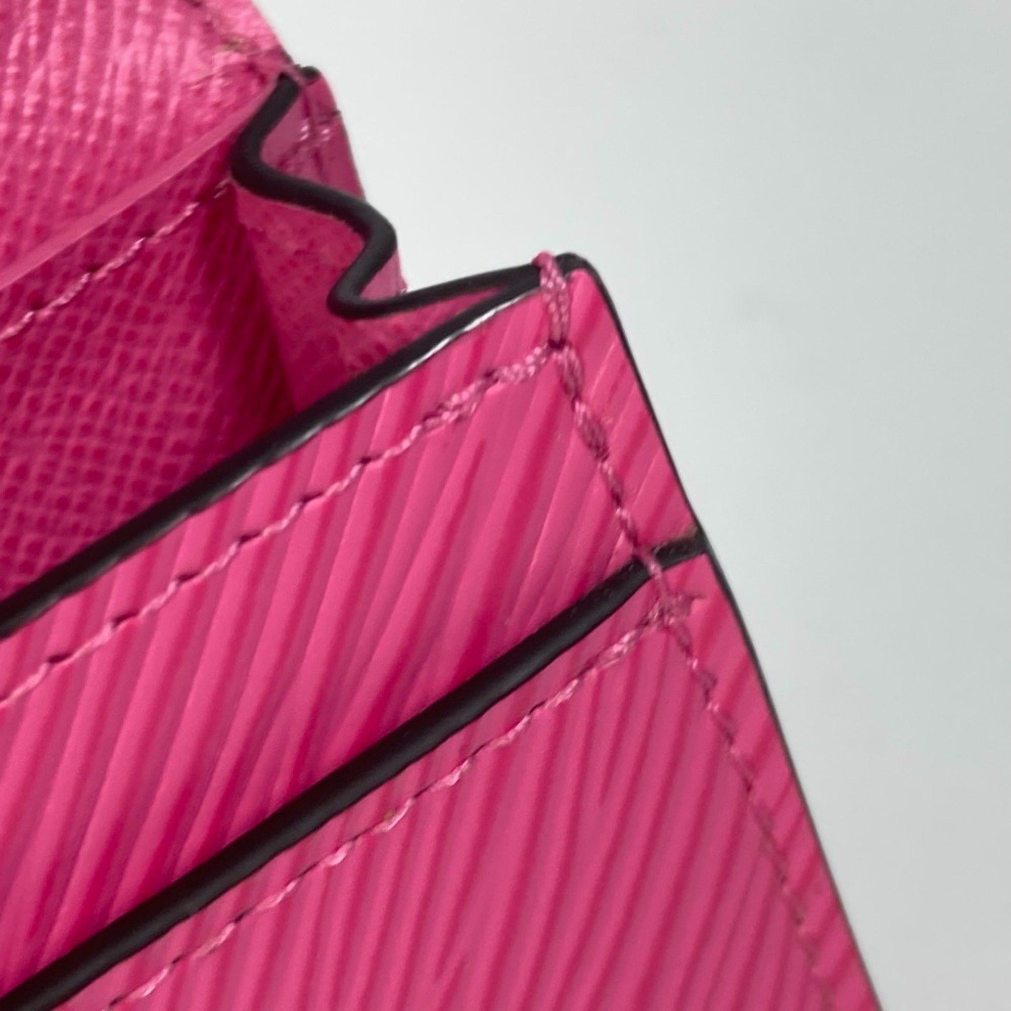 Louis Vuitton LOUIS VUITTON M69345 Epi Leather Pass Case, Twisted Schultig Carte S, Bifold Card Leather, Women's, Pink Size ONE SIZE - 12 Thumbnail