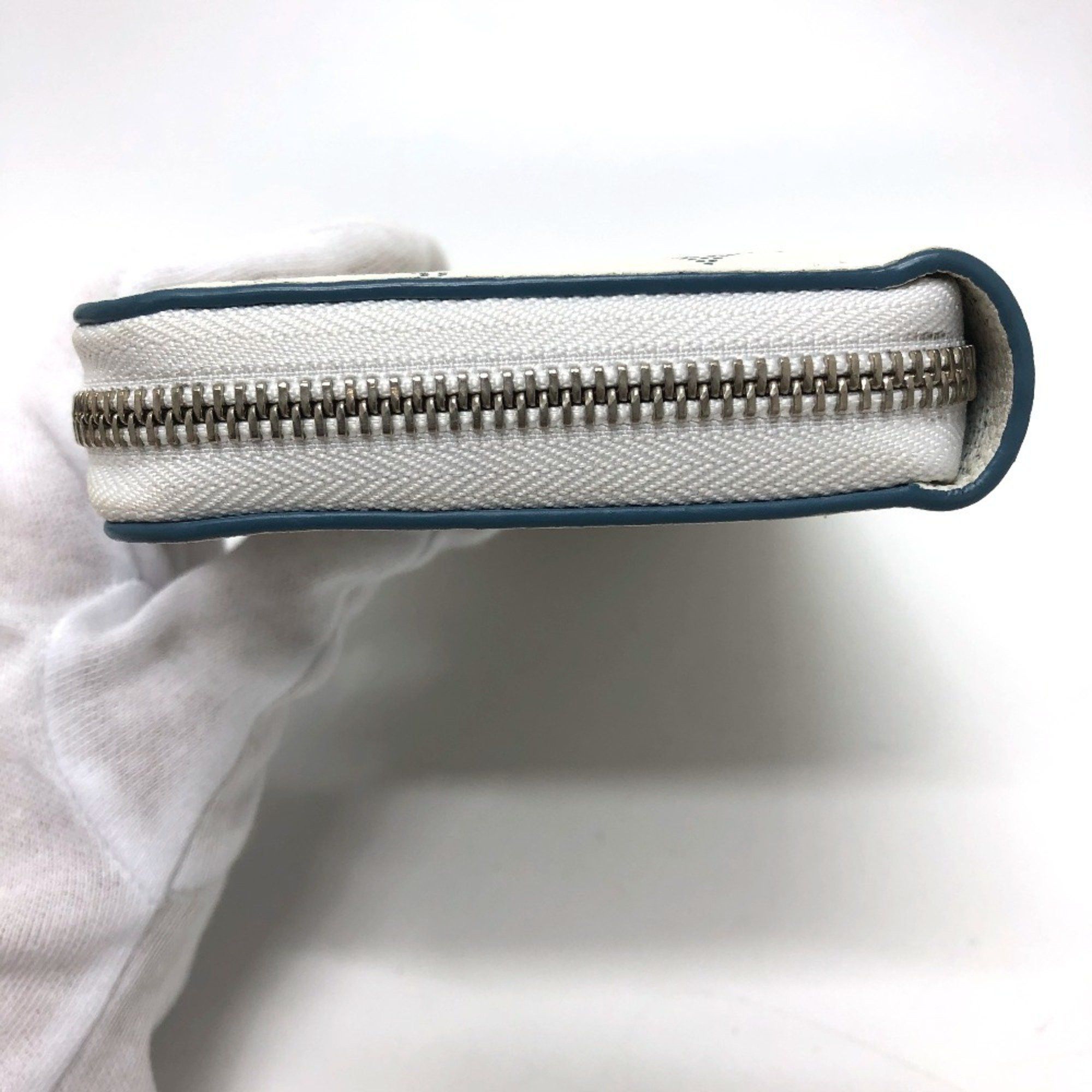Louis Vuitton LOUIS VUITTON M69215 Monogram Mahina Zippy Wallet, Round Zip Long Women's, Snow Blue Orange, White, Like New Size ONE SIZE - 6 Thumbnail