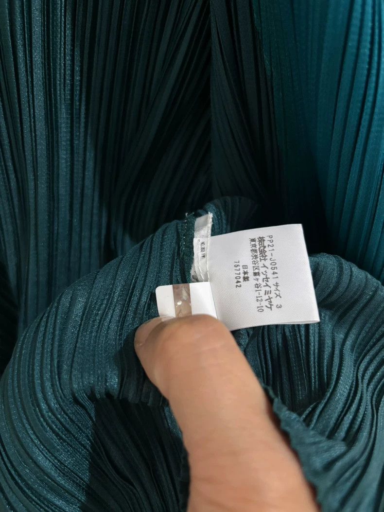 Issey Miyake Issey Miyake Pleats Please Pleated Cardigan - dmc Size US M / EU 48-50 / 2 - 3 Thumbnail
