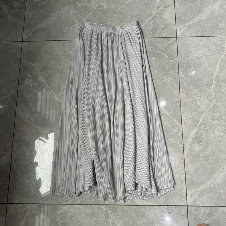 Issey Miyake PLEATS PLEASE Issey Miyake Gray Pleated Skirt - dmc Size US 30 / EU 46 - 2 Thumbnail