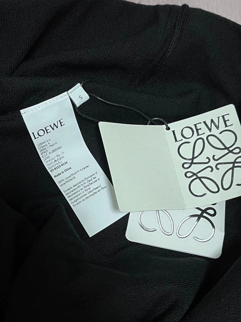 Loewe Loewe Black V-Neck Button Cardigan - dmc Size US L / EU 52-54 / 3 - 4 Thumbnail