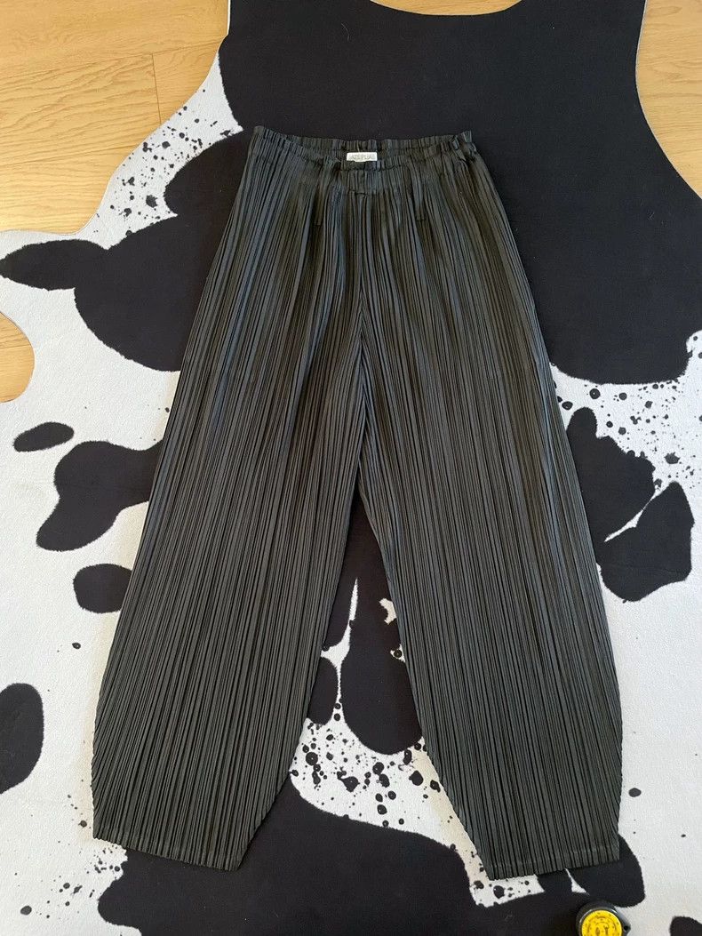 Issey Miyake Issey Miyake Vintage Pleated Trousers - dmc Size US 30 / EU 46 - 3 Thumbnail