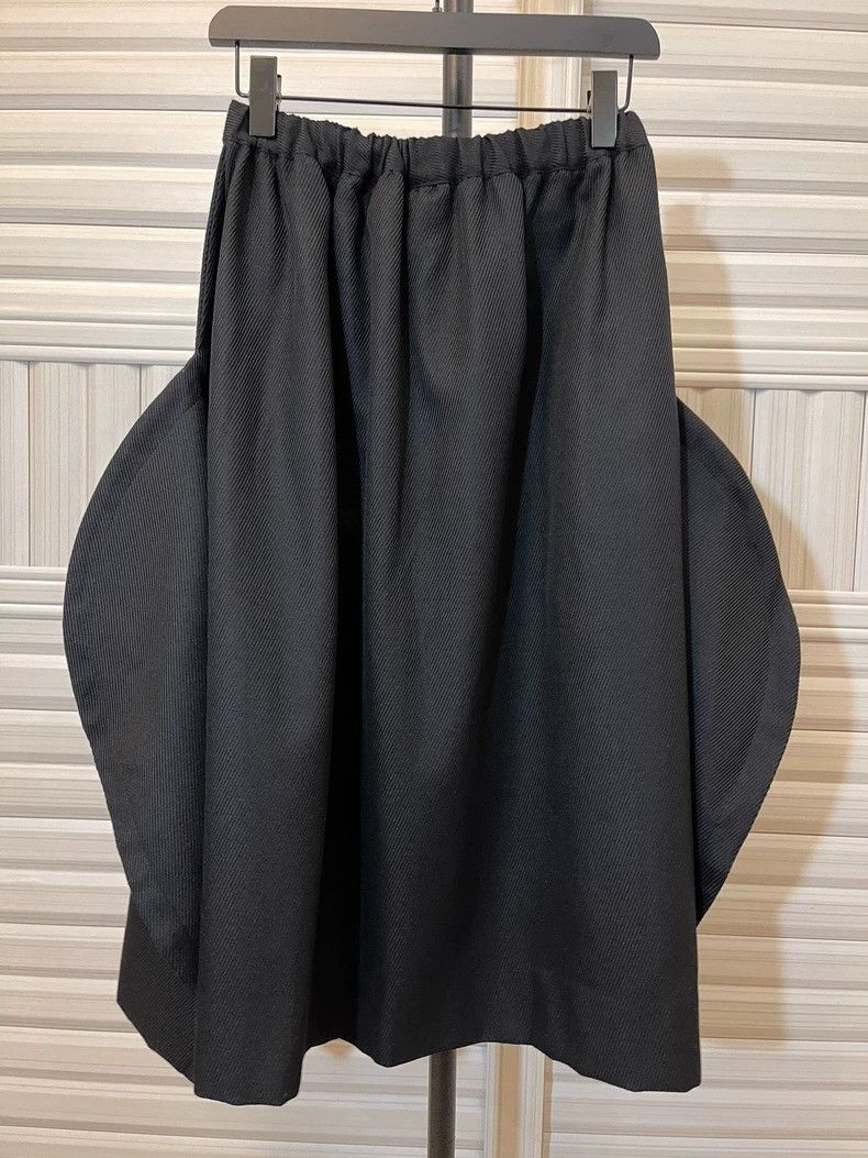 Comme des Garcons CDG 2022AW Wool Plain Arc Skirt - dmc Size US 30 / EU 46 - 4 Thumbnail