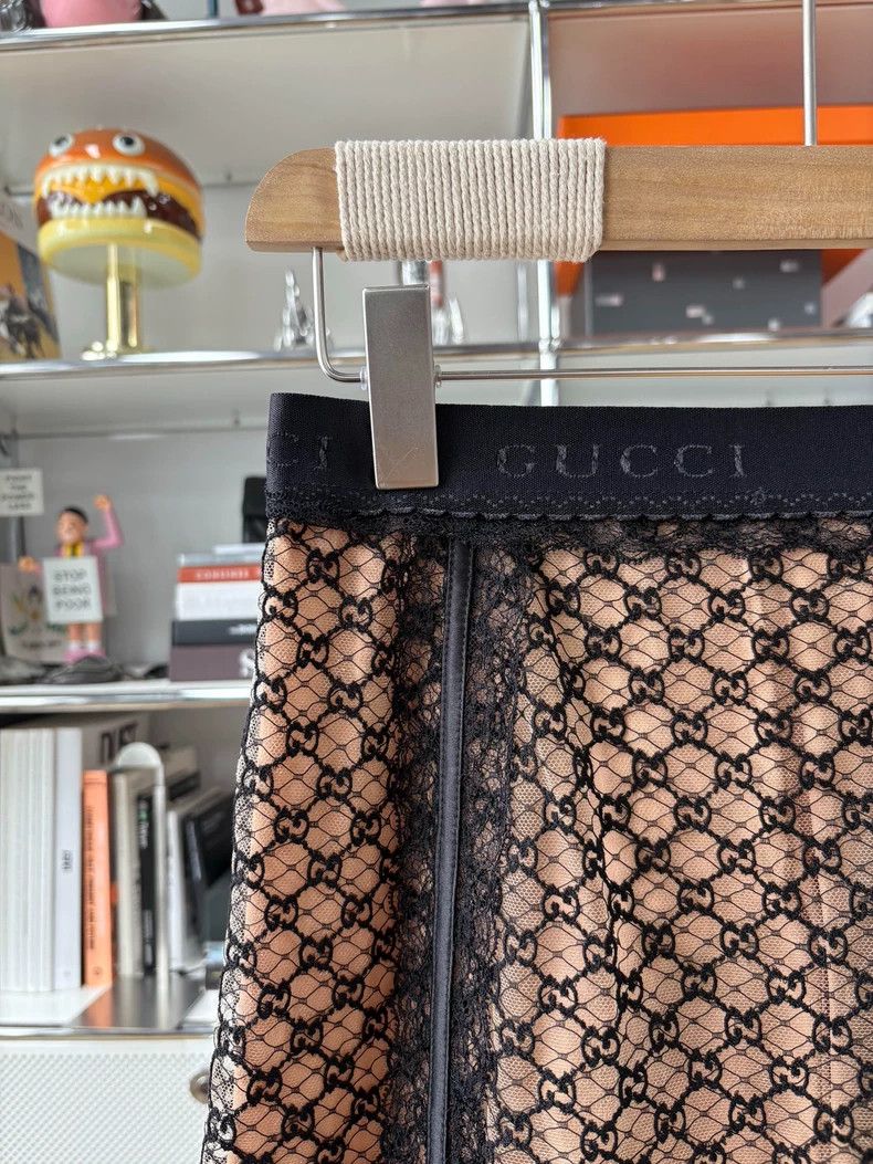 Gucci Gucci Monogram Lace Split Midi Skirt - dmc Size US 30 / EU 46 - 3 Thumbnail