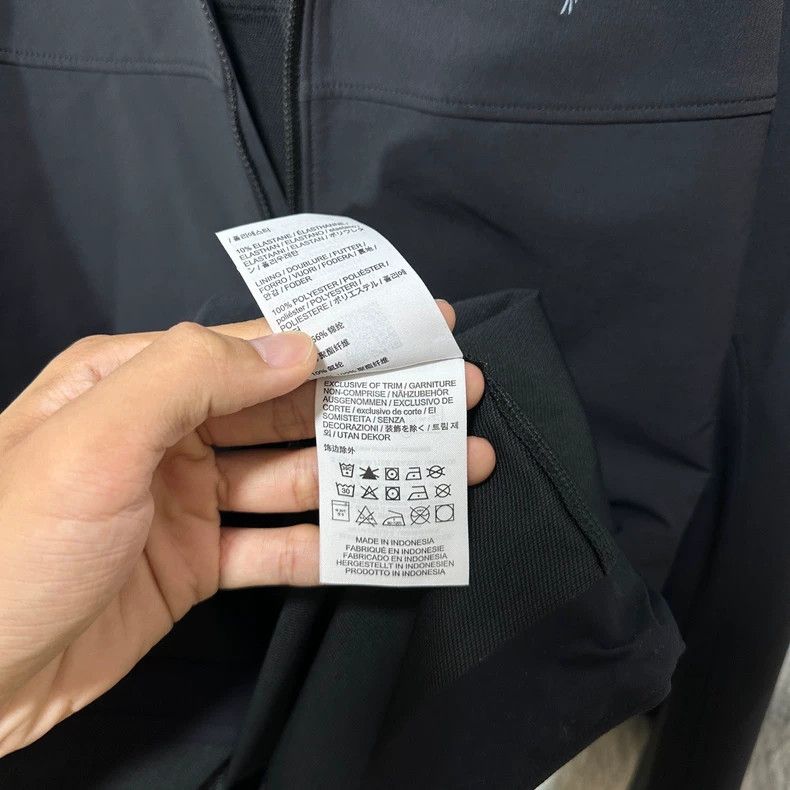 Arc'teryx Arcteryx Gamma Hoody Black Jacket Size US L / EU 52-54 / 3 - 6 Thumbnail