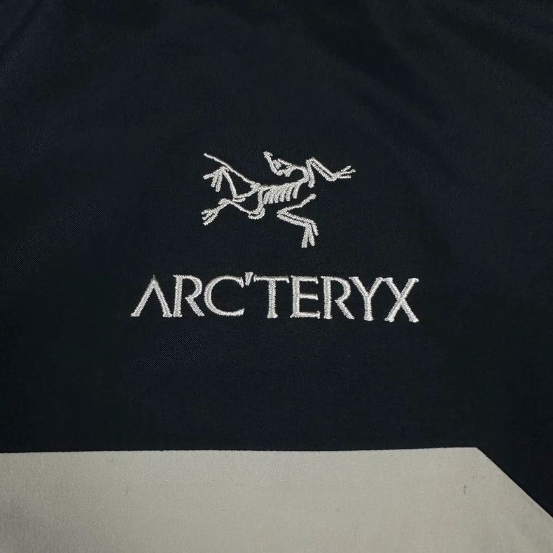 Arc'teryx Arc'teryx Beta AR Hard Shell Jacket Size US M / EU 48-50 / 2 - 2 Thumbnail