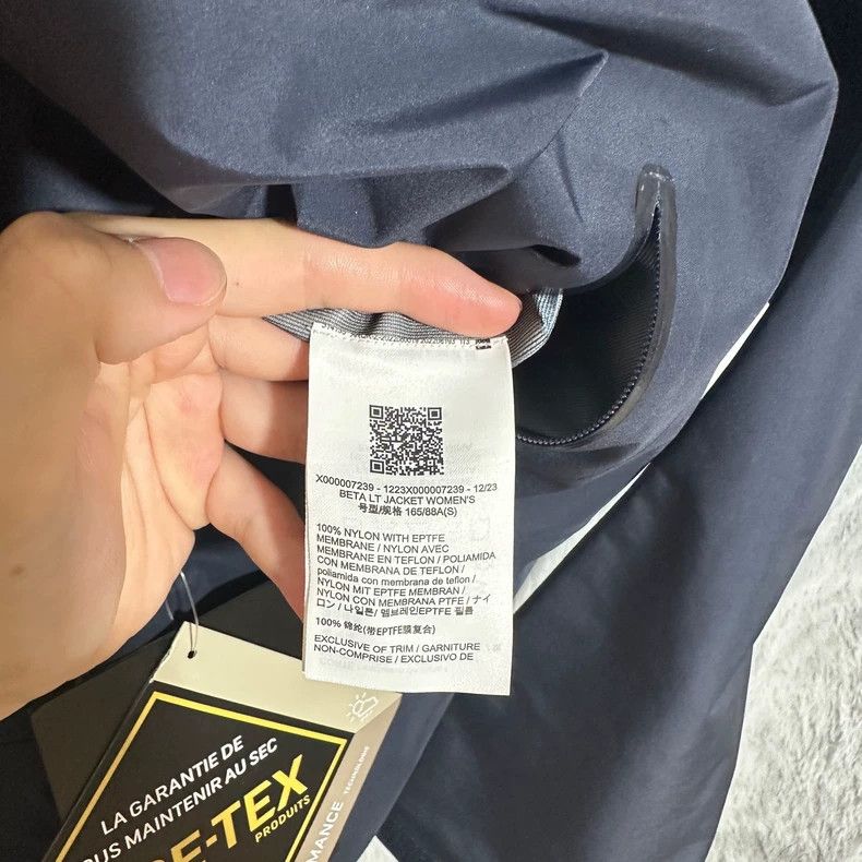 Arc'teryx Arcteryx Beta LT Hooded Jacket Size US S / EU 44-46 / 1 - 5 Thumbnail