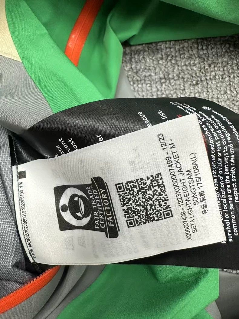 Arc'teryx Arcteryx Beta Lightweight Raincoat Size US L / EU 52-54 / 3 - 4 Thumbnail