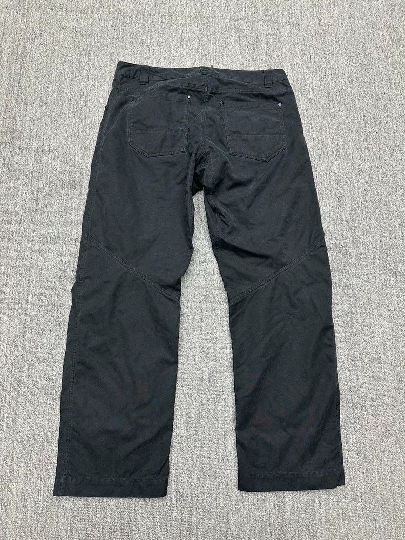 Arc'teryx Arc'teryx Cronin Black Casual Pants Size US 36 / EU 52 - 2 Thumbnail