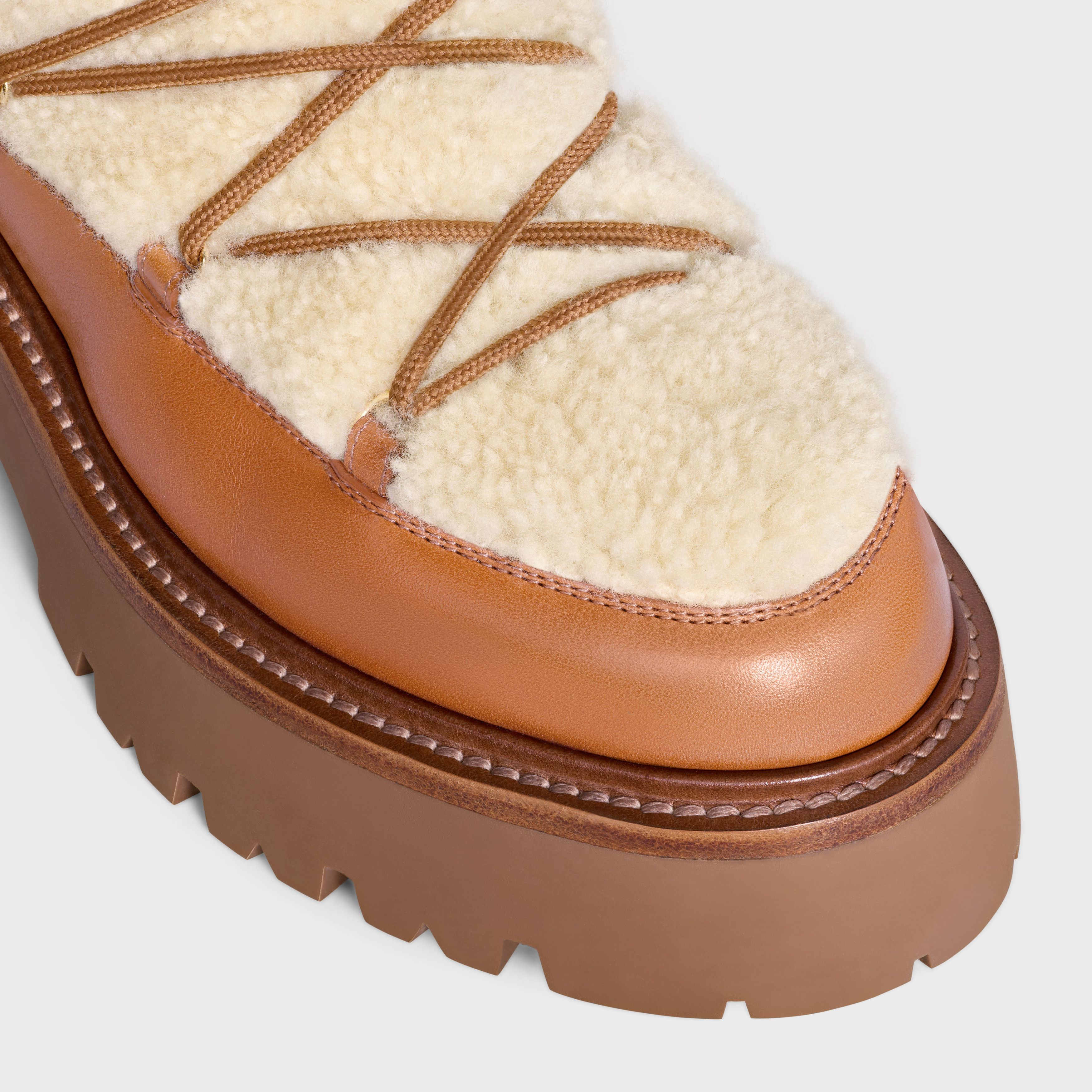 Celine CELINE BULKY LACE-UP BOOT in SHEARLING AND CALFSKIN Size US 9 / IT 39 - 4 Thumbnail