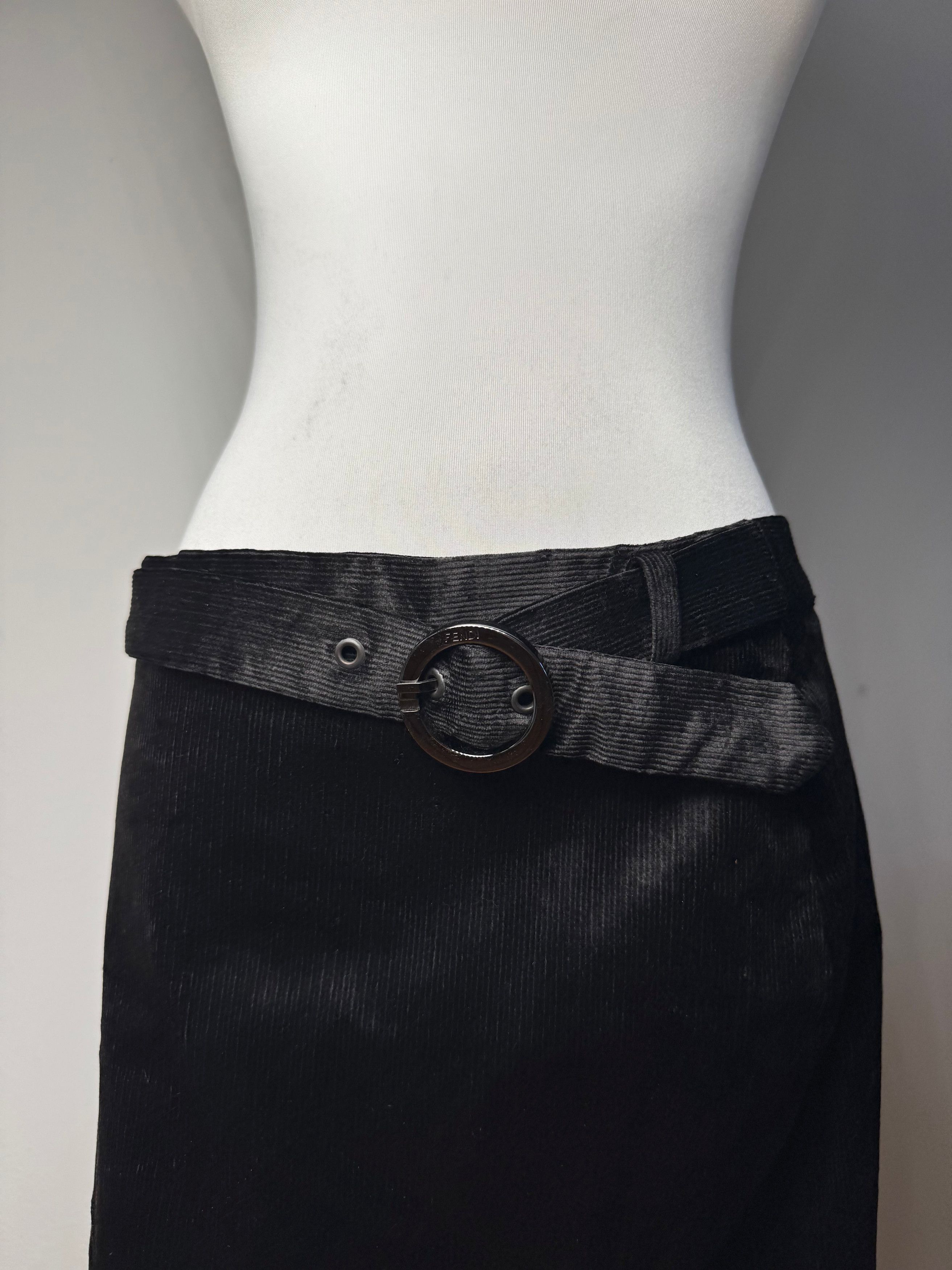 Fendi Vintage Roma Cord Skirt Black 38/M Size 30" / US 8 / IT 44 - 2 Thumbnail