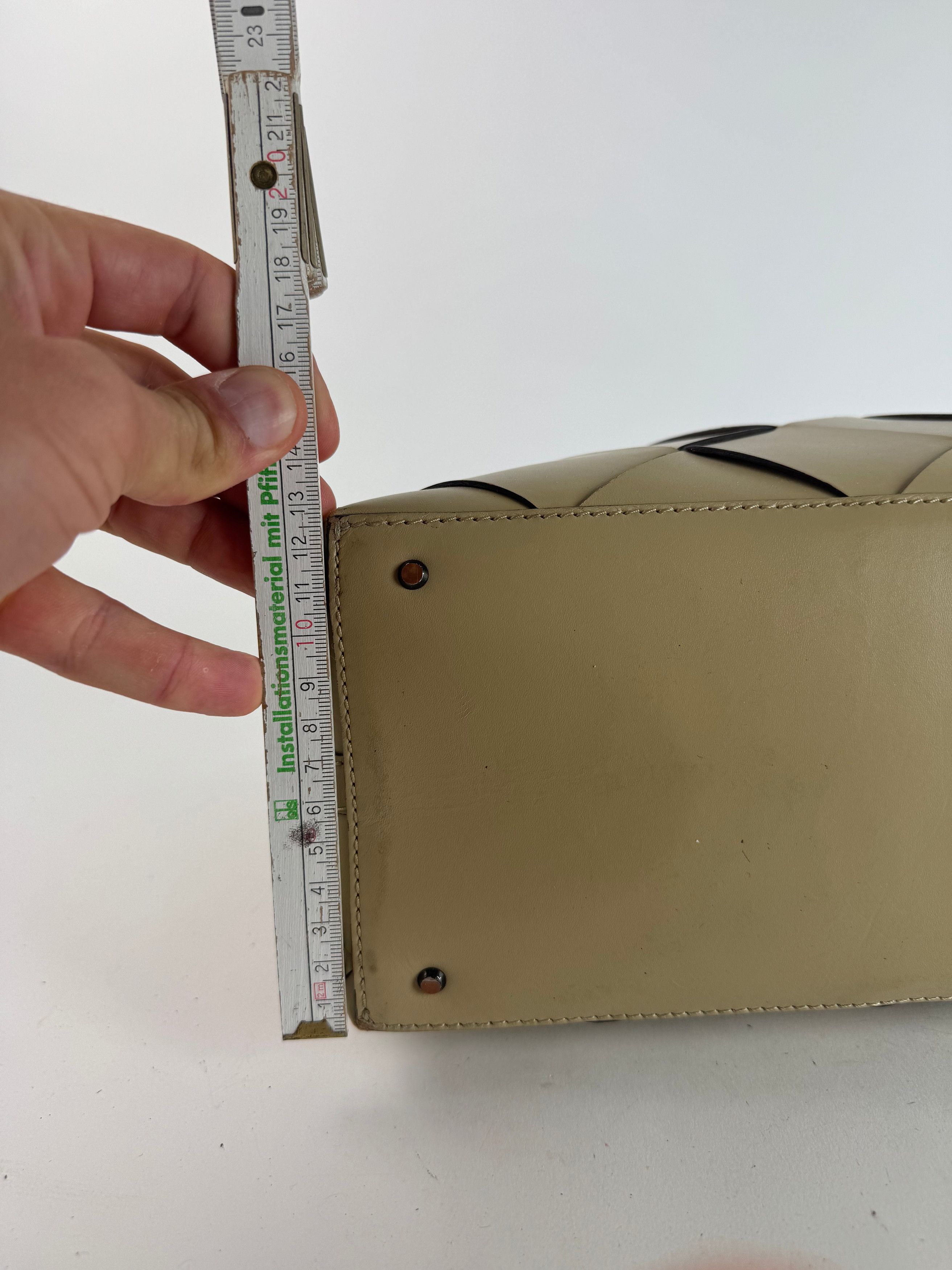 Issey Miyake Vintage Leather Bag beige Size ONE SIZE - 14 Thumbnail