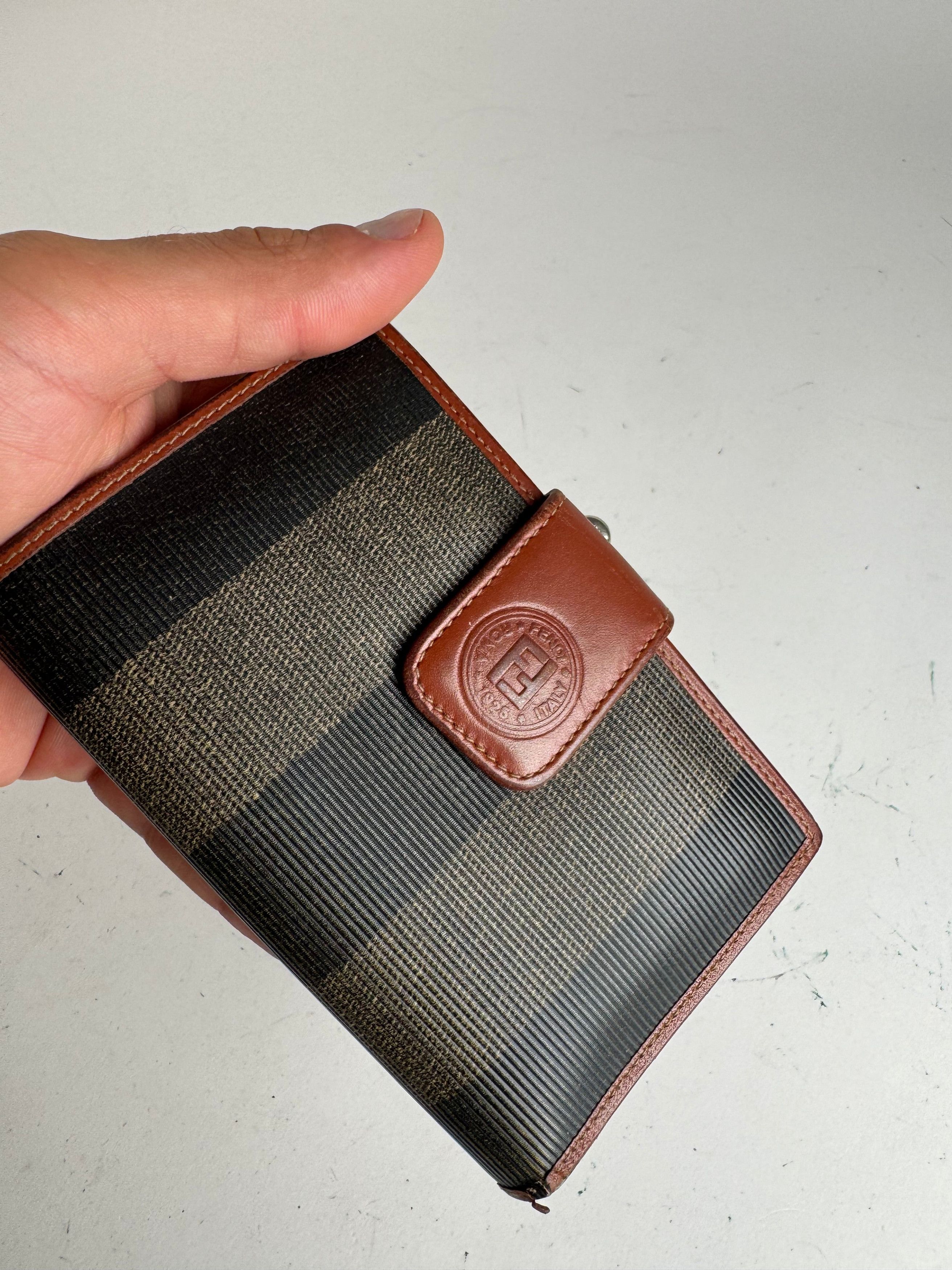 Fendi Vintage Roma Striped Leather wallet brown black grey Size ONE SIZE - 5 Thumbnail