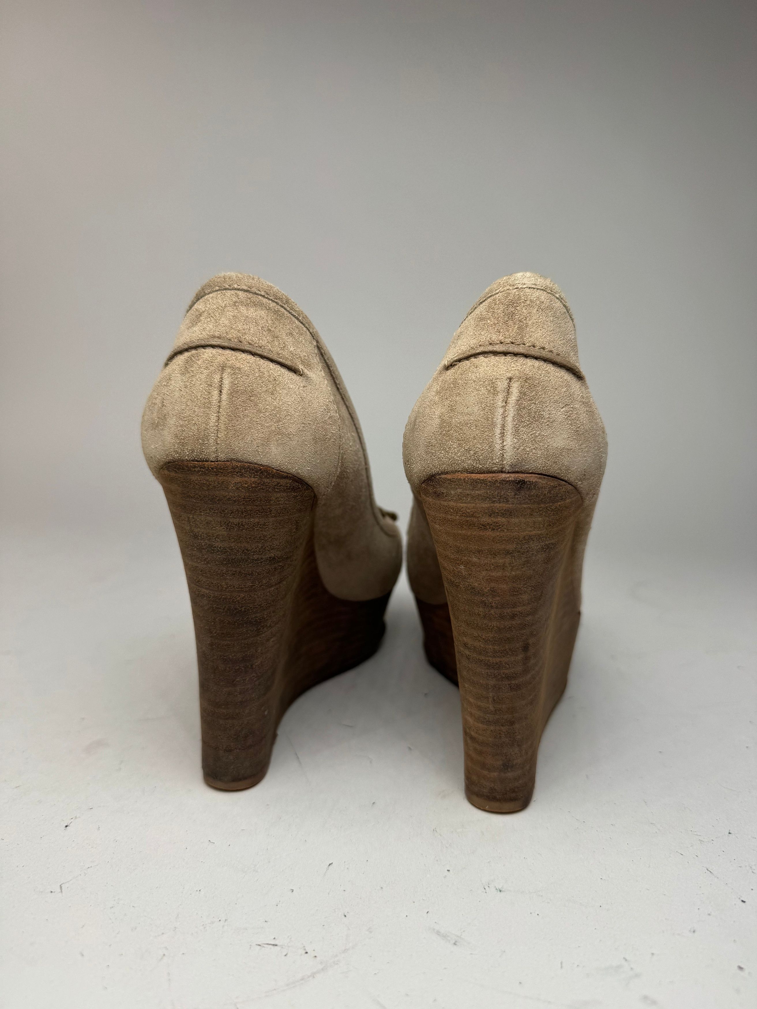 Vintage Suede Horsebit pumps EU37,5 grey