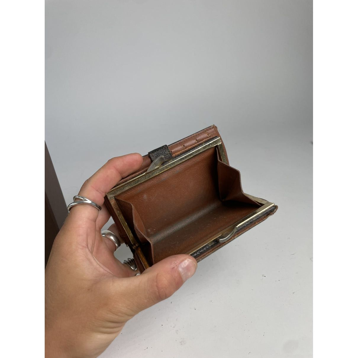 Louis Vuitton Juliette Brown Leather Wallet Size ONE SIZE - 3 Thumbnail