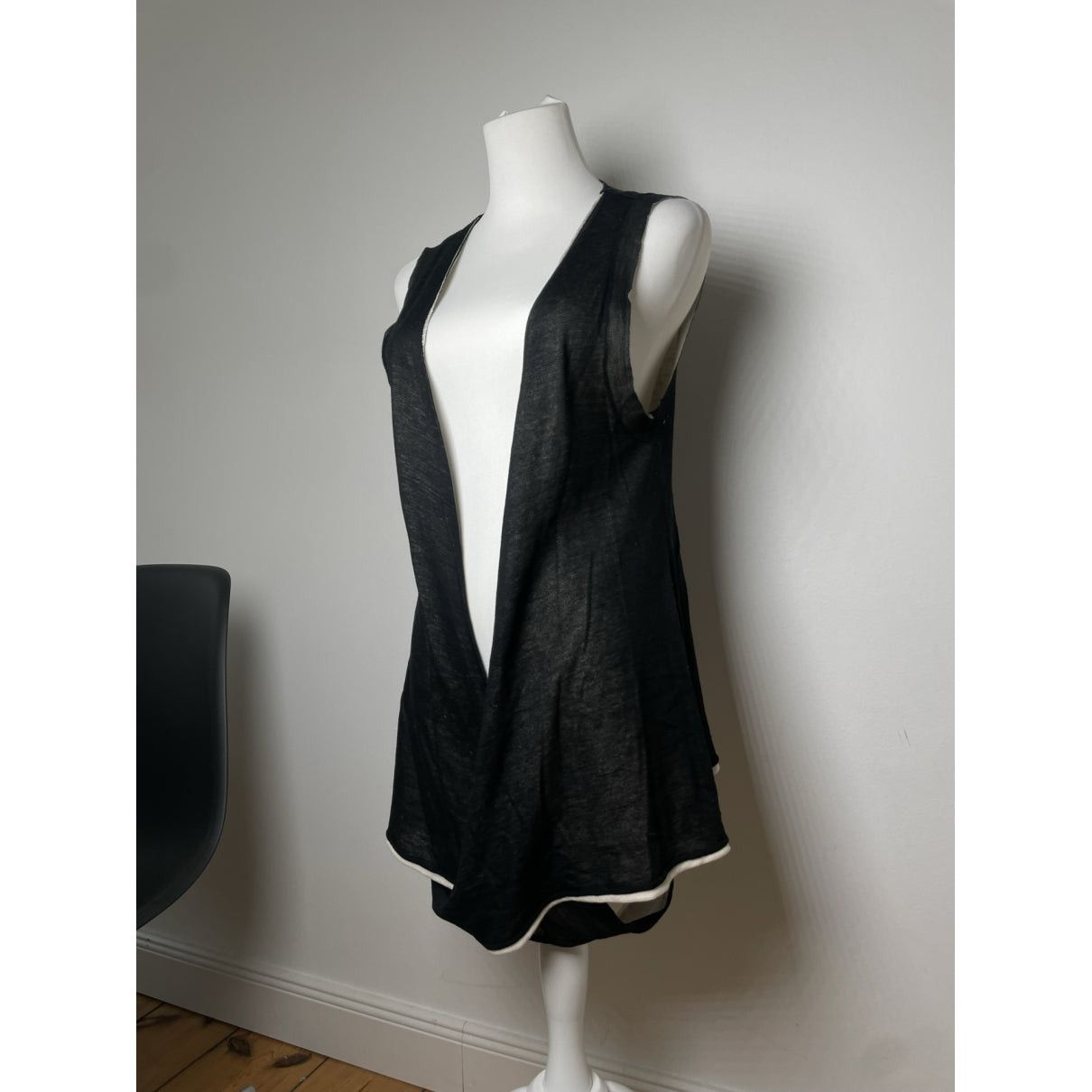 Issey Miyake Black Wool Top Size M / US 6-8 / IT 42-44 - 2 Thumbnail