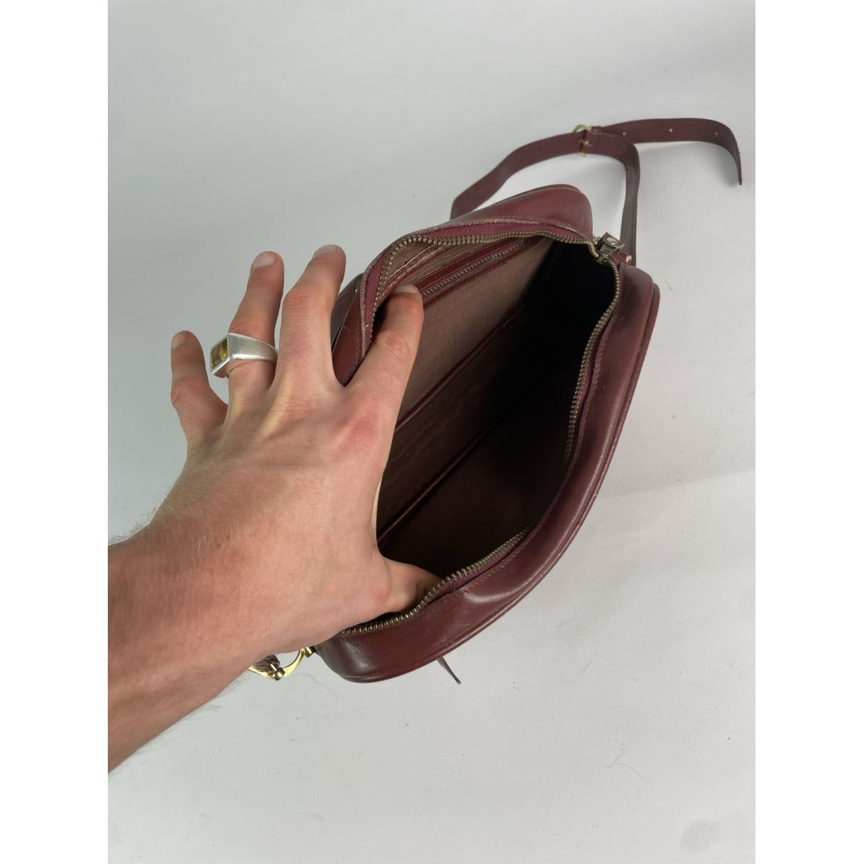 Cartier Burgundy Leather Handbag Size ONE SIZE - 3 Thumbnail