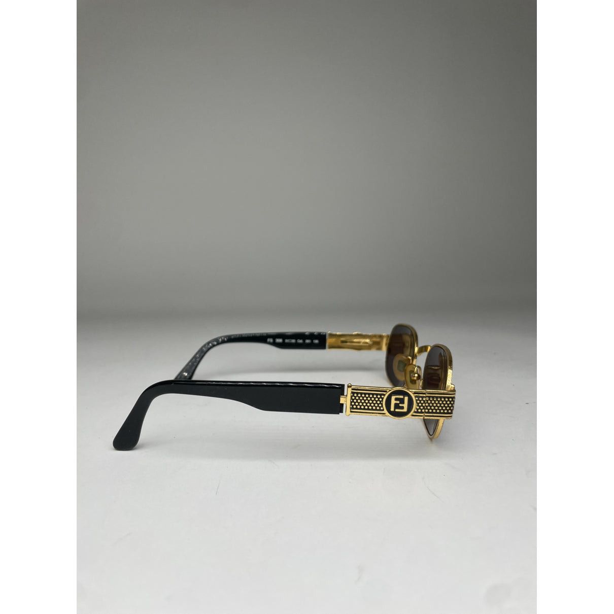Fendi Black Metal Sunglasses Size ONE SIZE - 2 Thumbnail