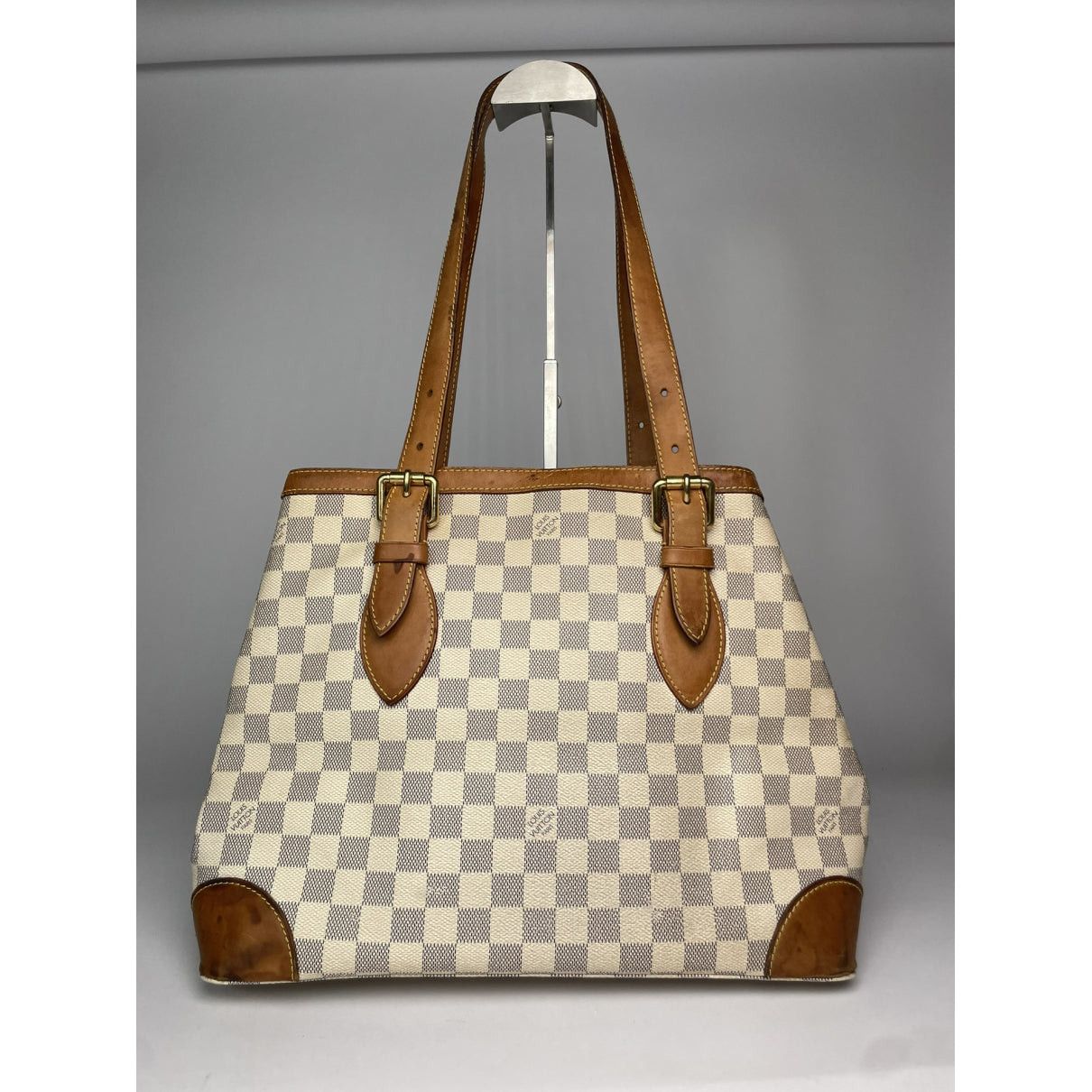 Louis Vuitton Hampstead White Leather Handbag Size ONE SIZE - 5 Thumbnail