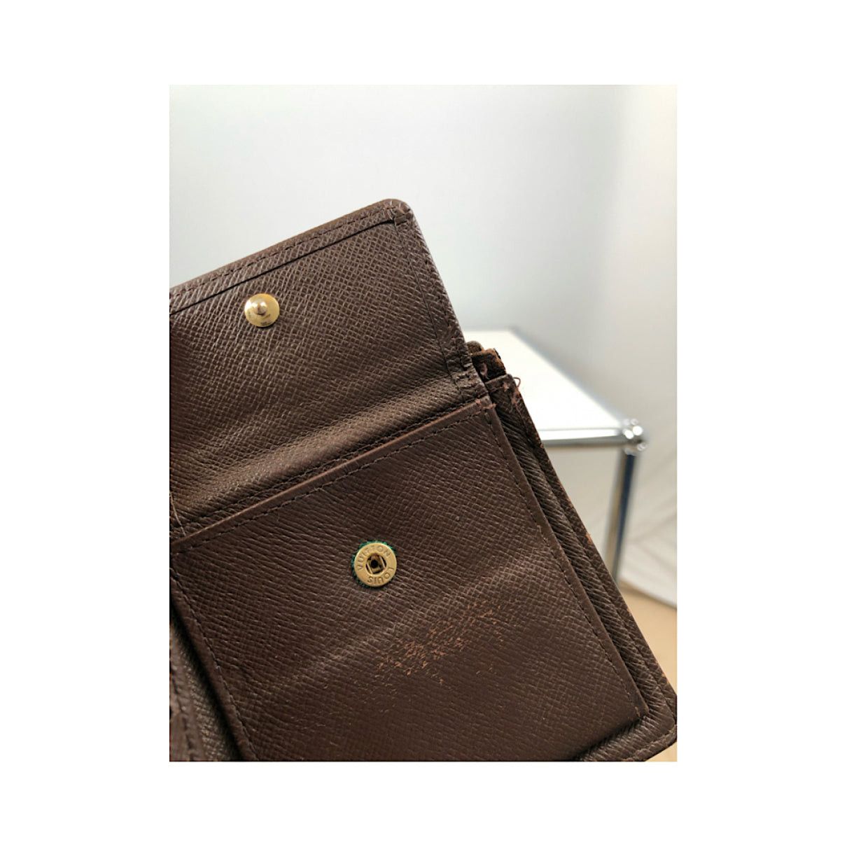 Louis Vuitton Brown Leather Purse Size ONE SIZE - 2 Thumbnail