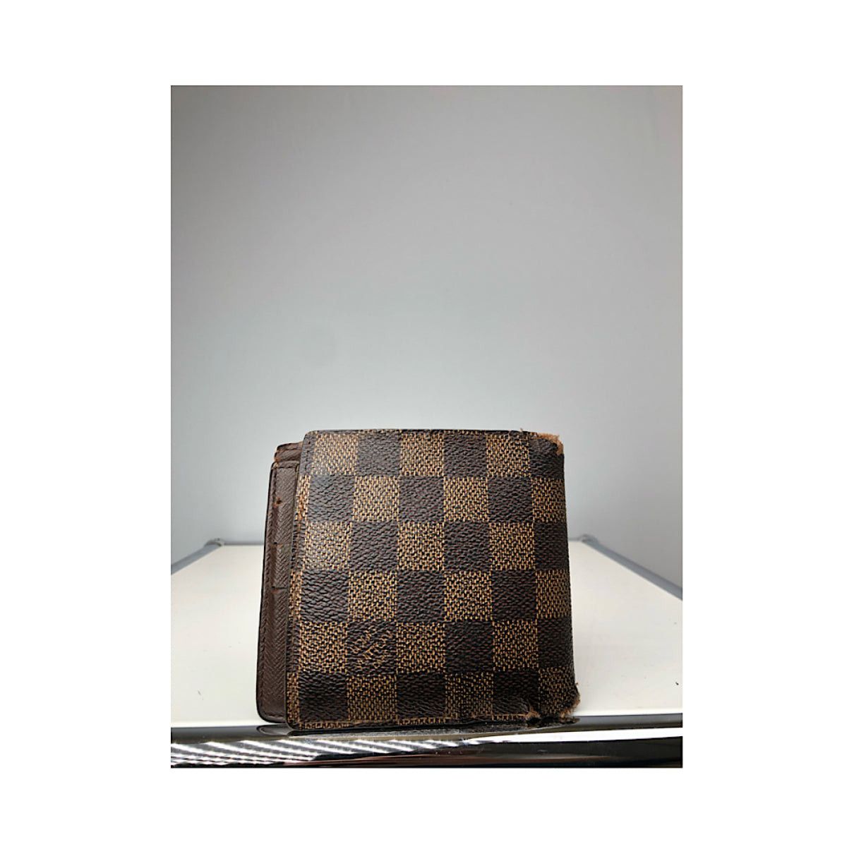 Louis Vuitton Brown Leather Purse Size ONE SIZE - 4 Thumbnail