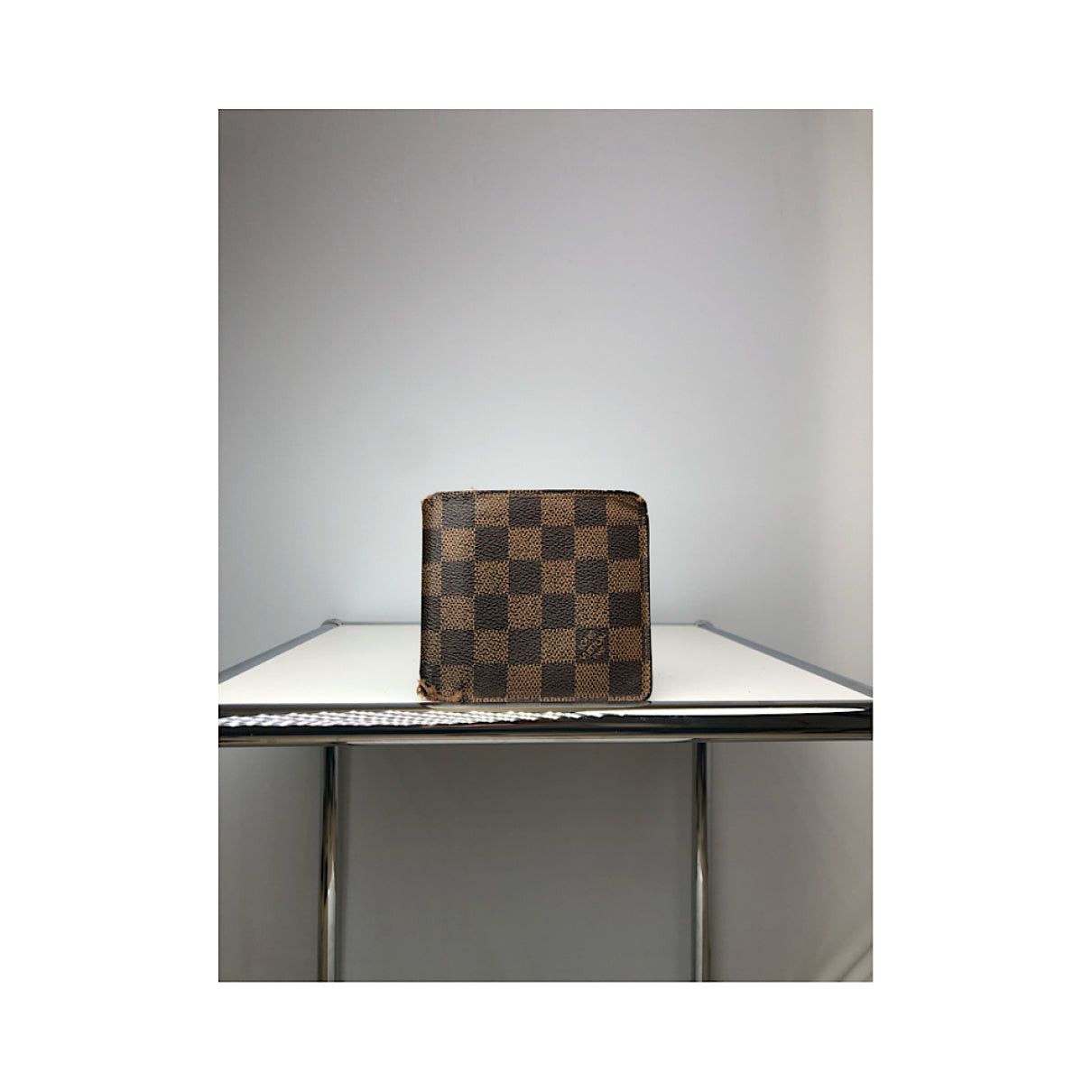 Louis Vuitton Brown Leather Purse Size ONE SIZE - 5 Thumbnail