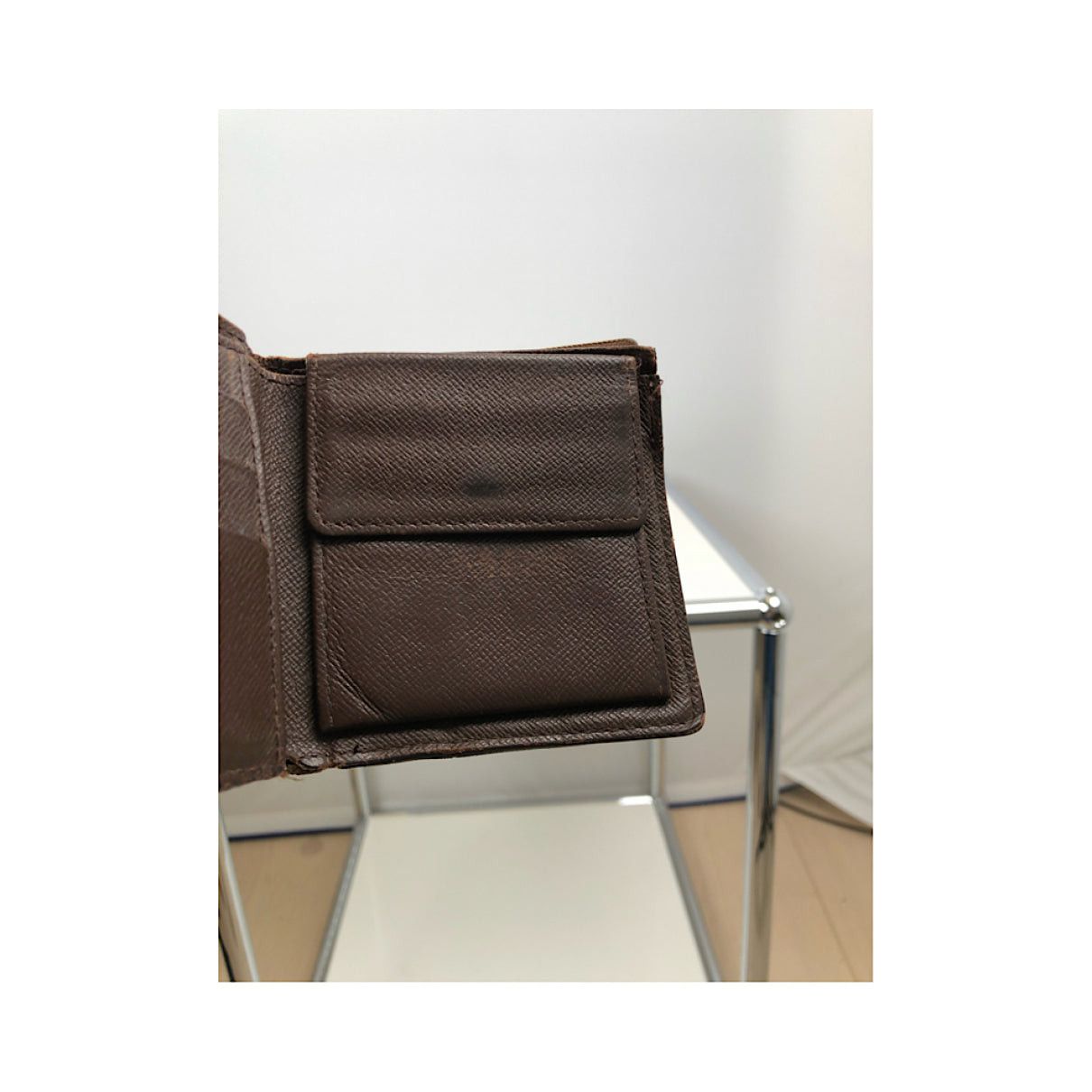 Louis Vuitton Brown Leather Purse Size ONE SIZE - 3 Thumbnail