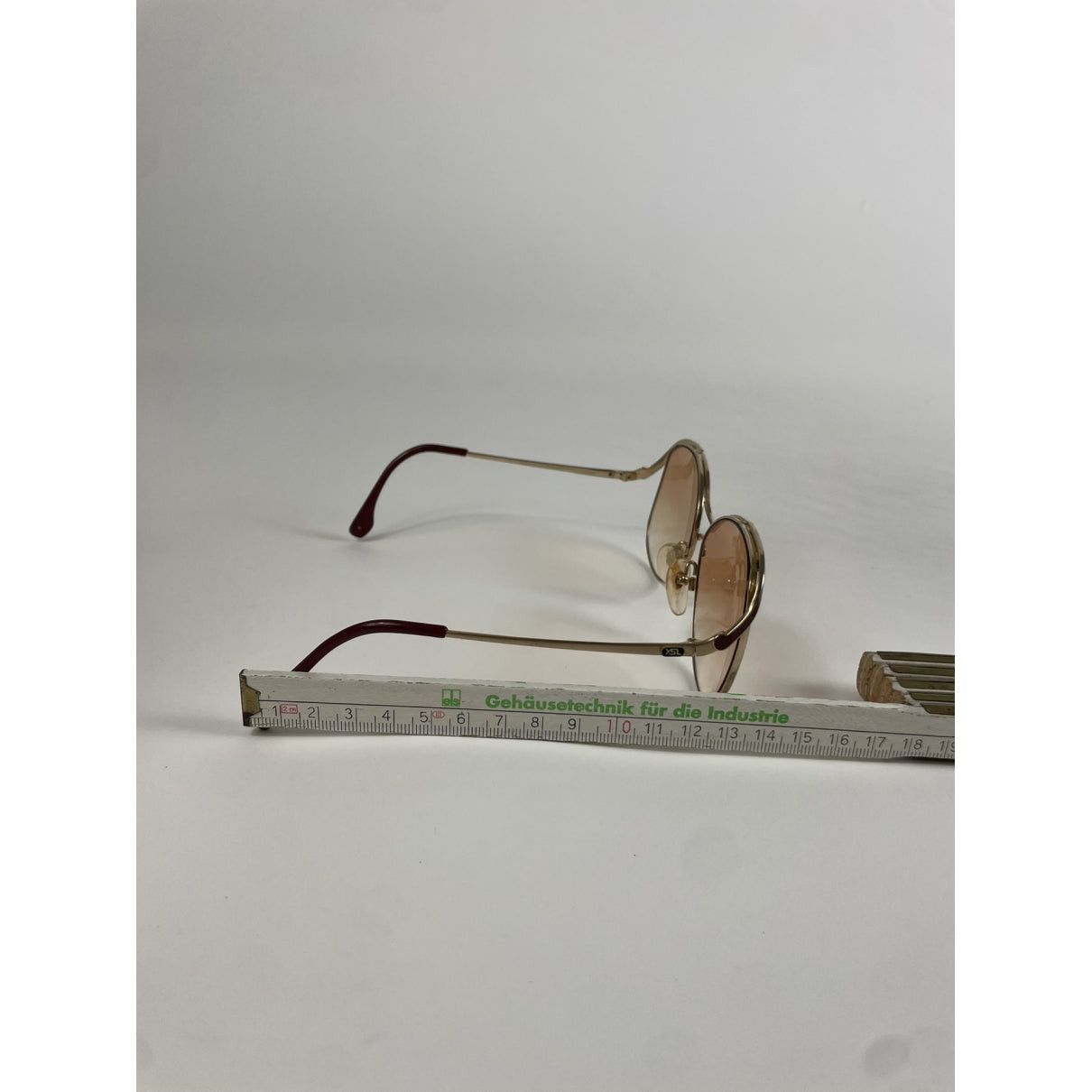 Yves Saint Laurent Orange Metal Sunglasses Size ONE SIZE - 5 Thumbnail
