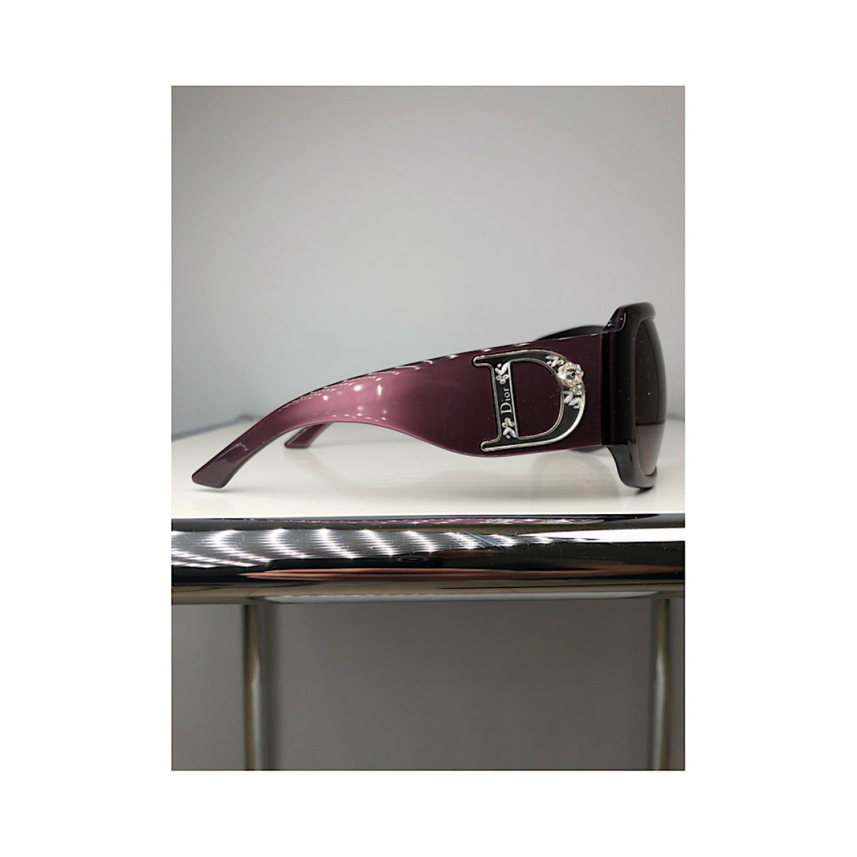 Dior Purple Plastic Sunglasses Size ONE SIZE - 3 Thumbnail
