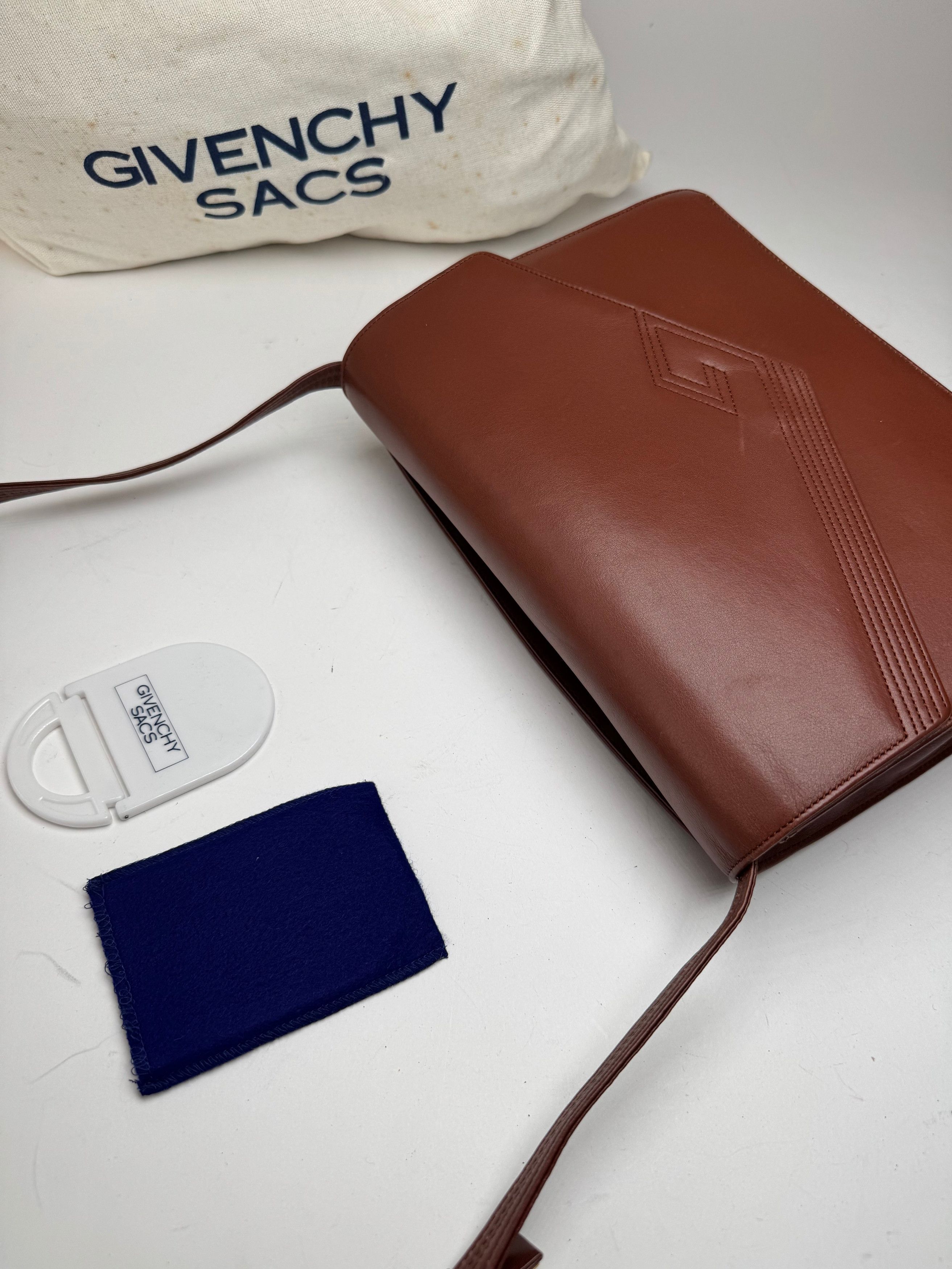 Givenchy Vintage 4G Leather bag brown Size ONE SIZE - 8 Thumbnail