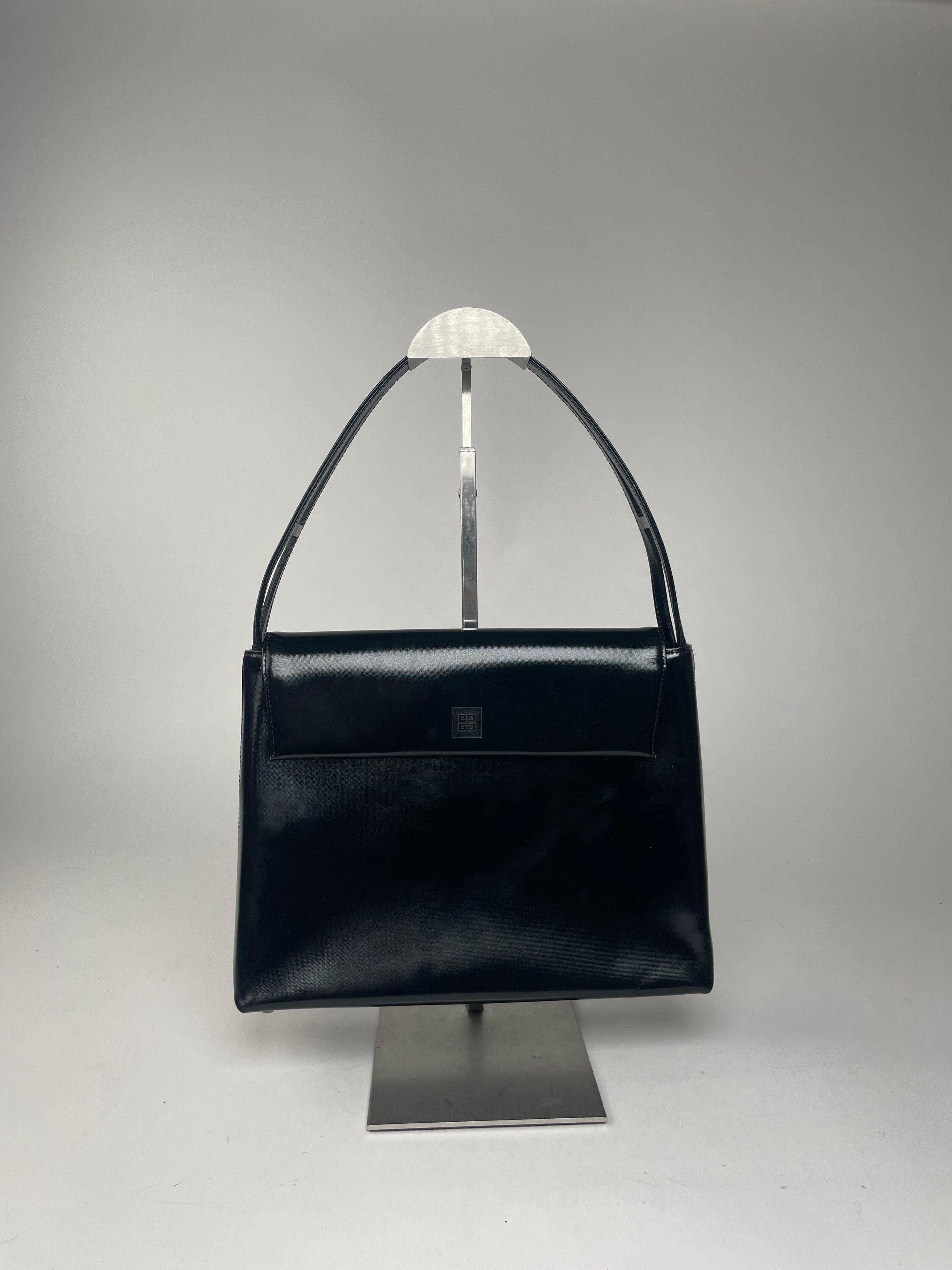 Givenchy Vintage 4G Patent Leather Bag Black Size ONE SIZE - 9 Thumbnail